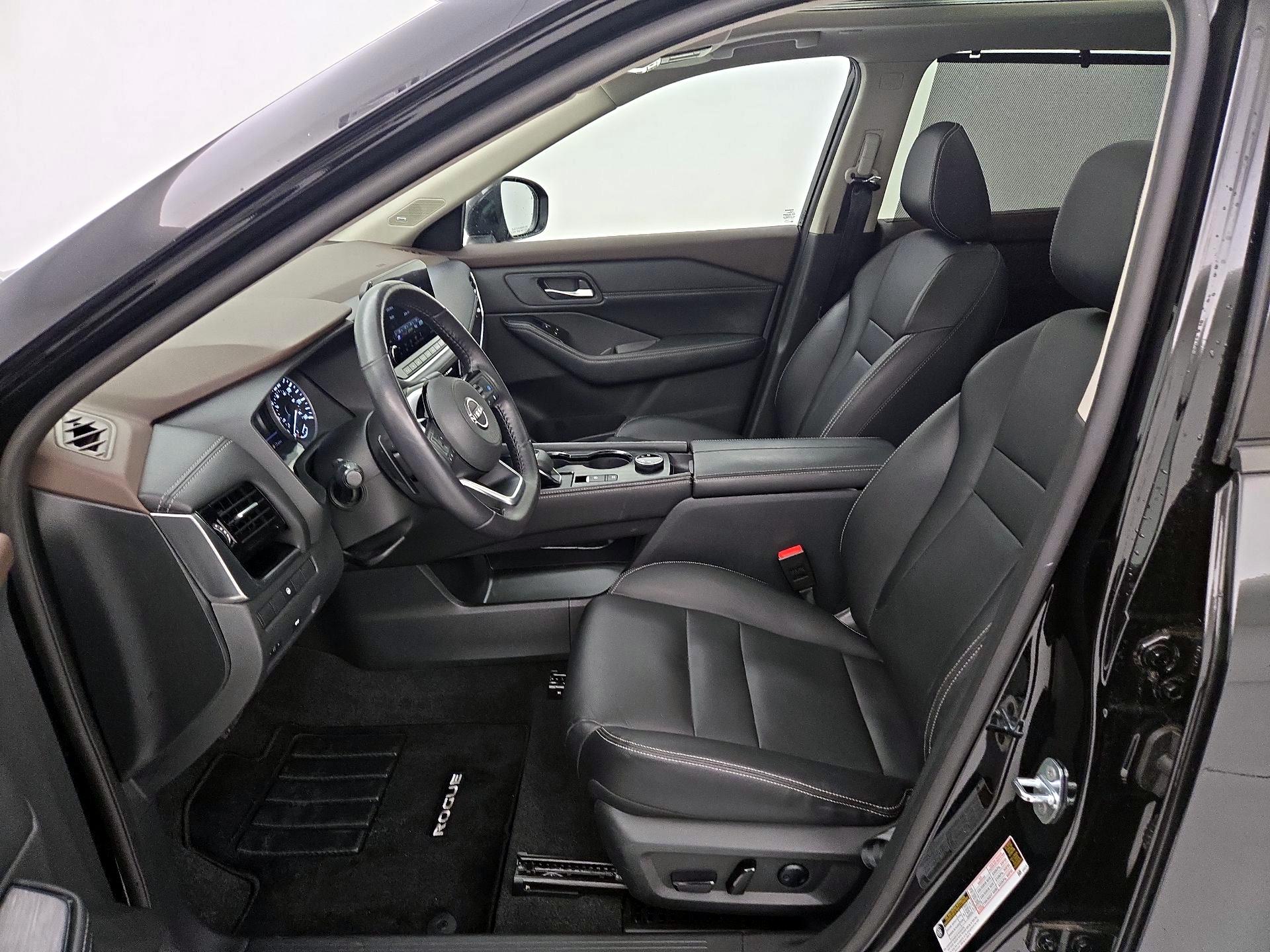 Thumbnail: 2023 Nissan Rogue - 11