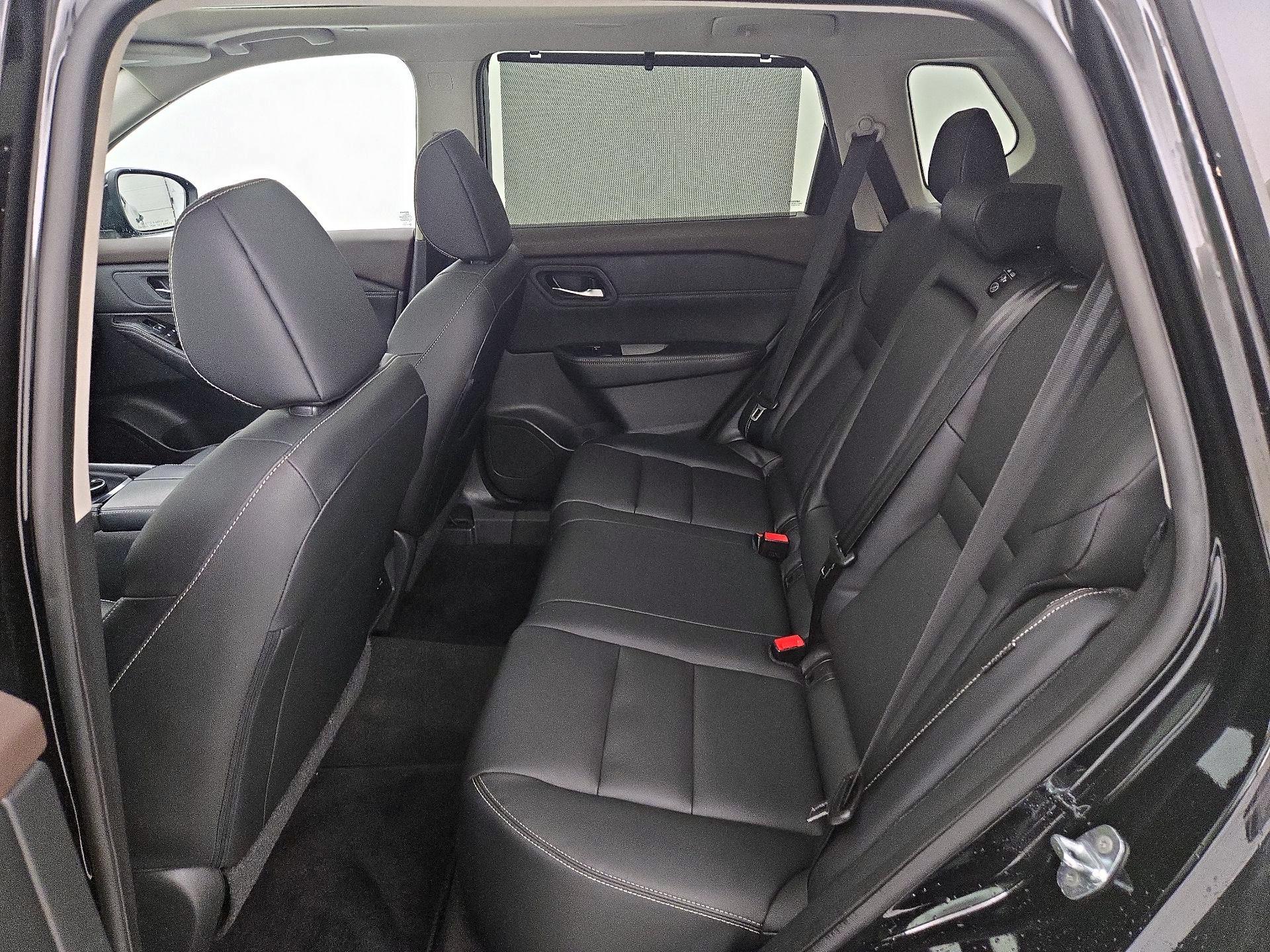 Thumbnail: 2023 Nissan Rogue - 20