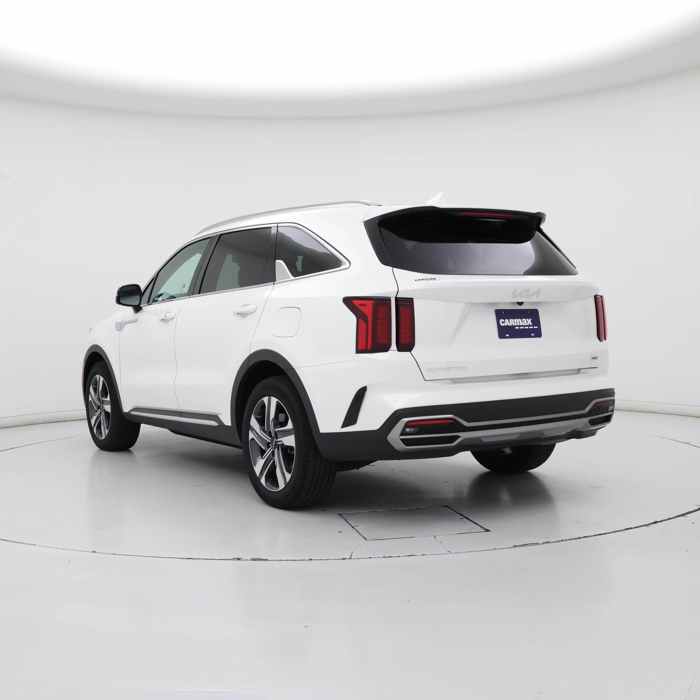 Thumbnail: 2023 Kia Sorento - 2