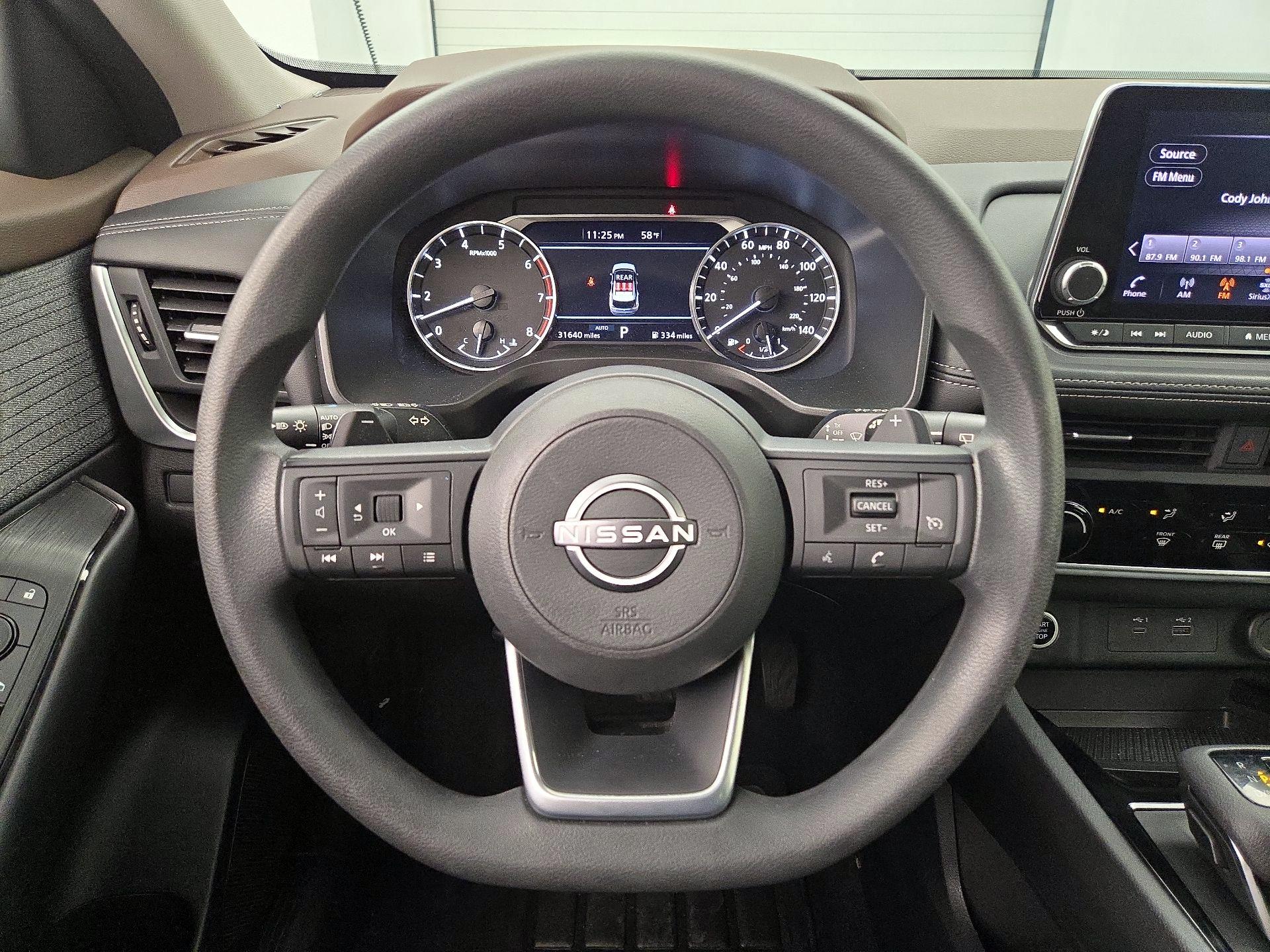 Thumbnail: 2023 Nissan Rogue - 10