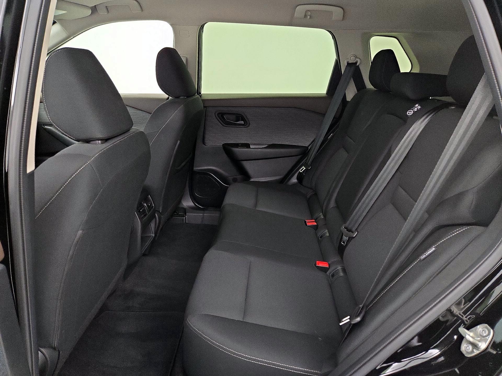 Thumbnail: 2023 Nissan Rogue - 19