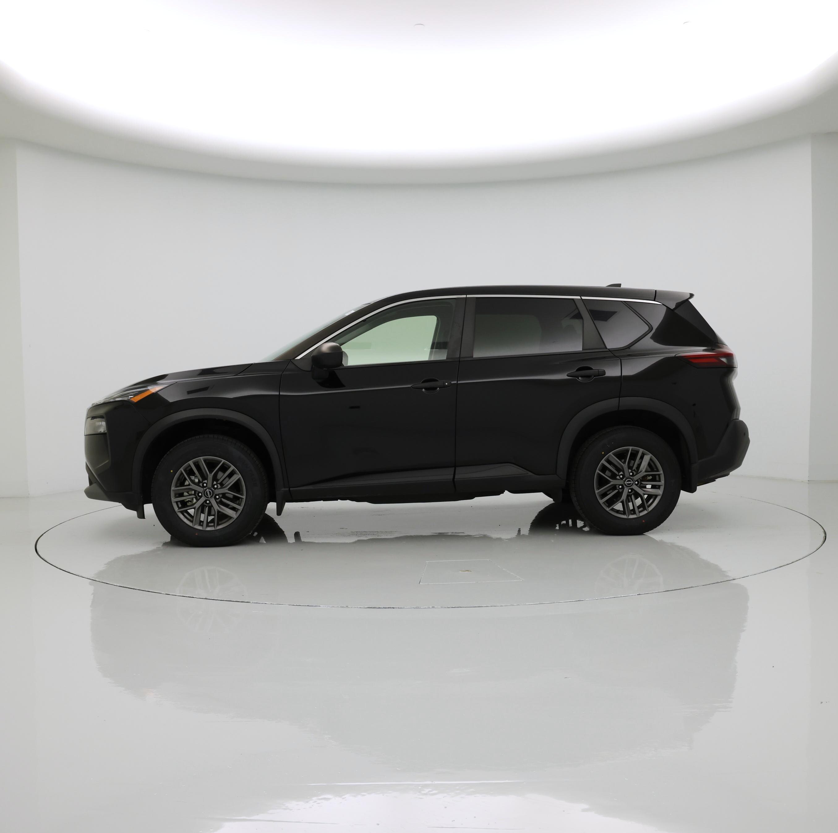 Thumbnail: 2023 Nissan Rogue - 3