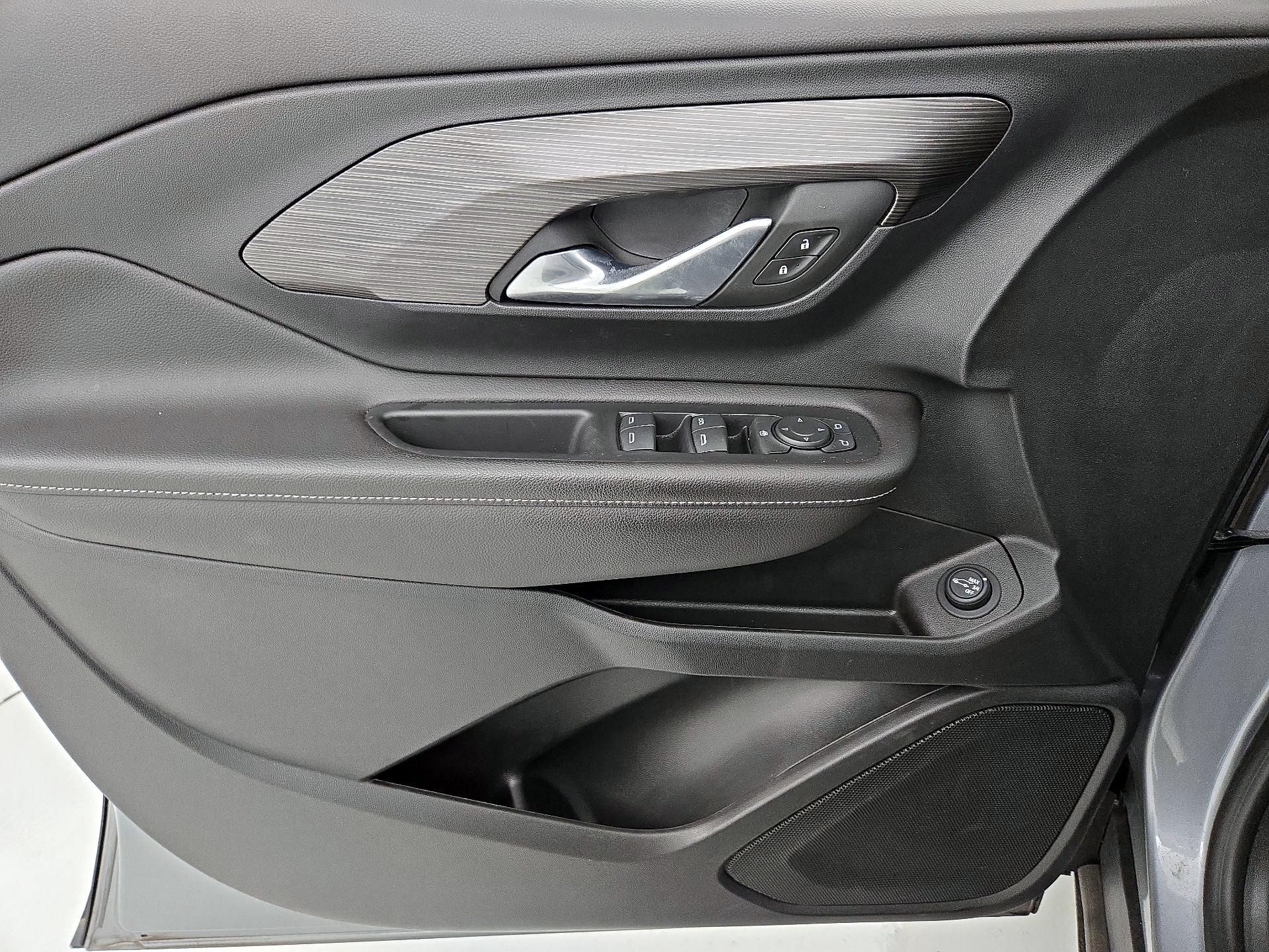 Thumbnail: 2023 GMC Terrain - 10