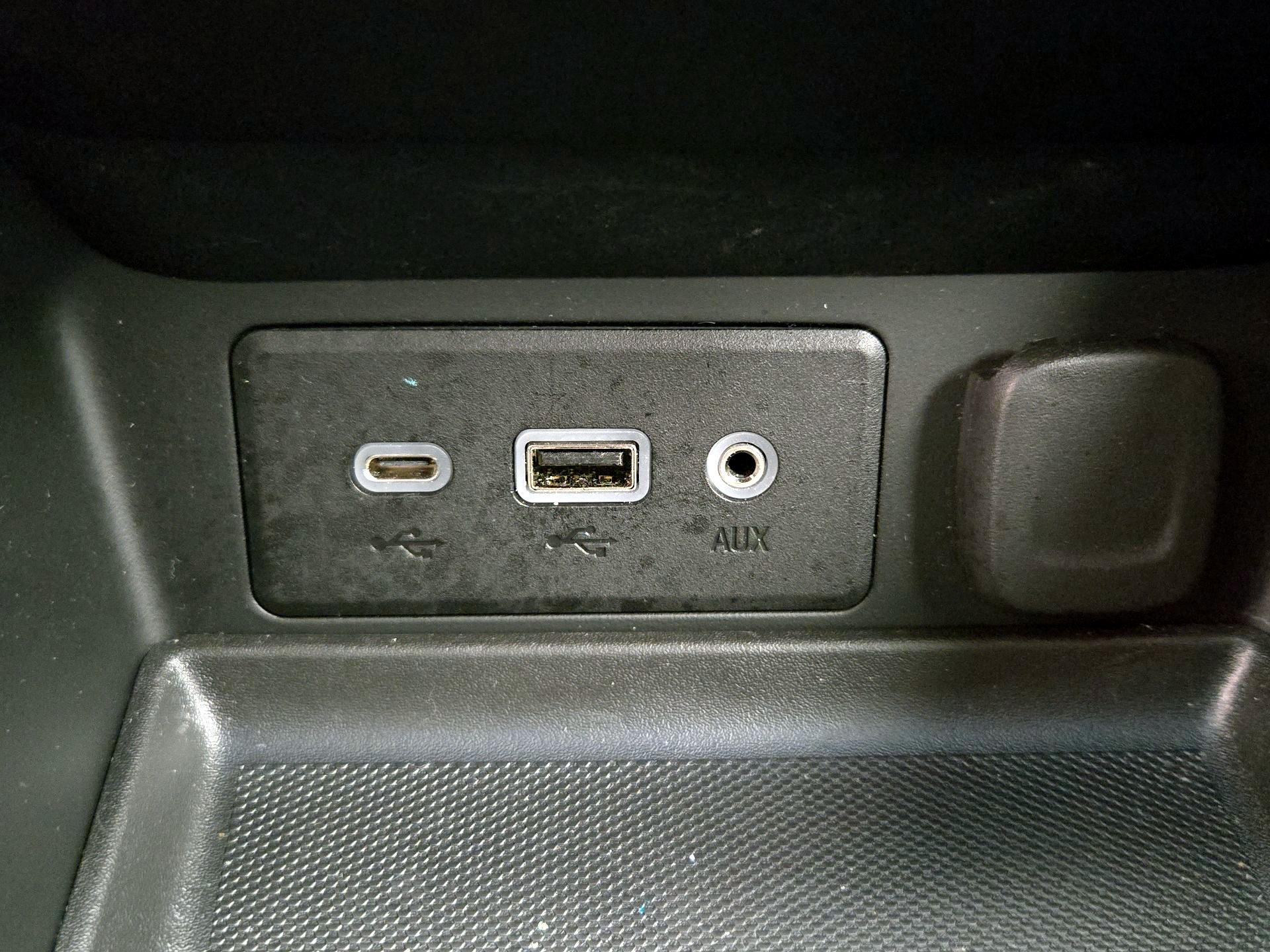 Thumbnail: 2023 GMC Terrain - 16