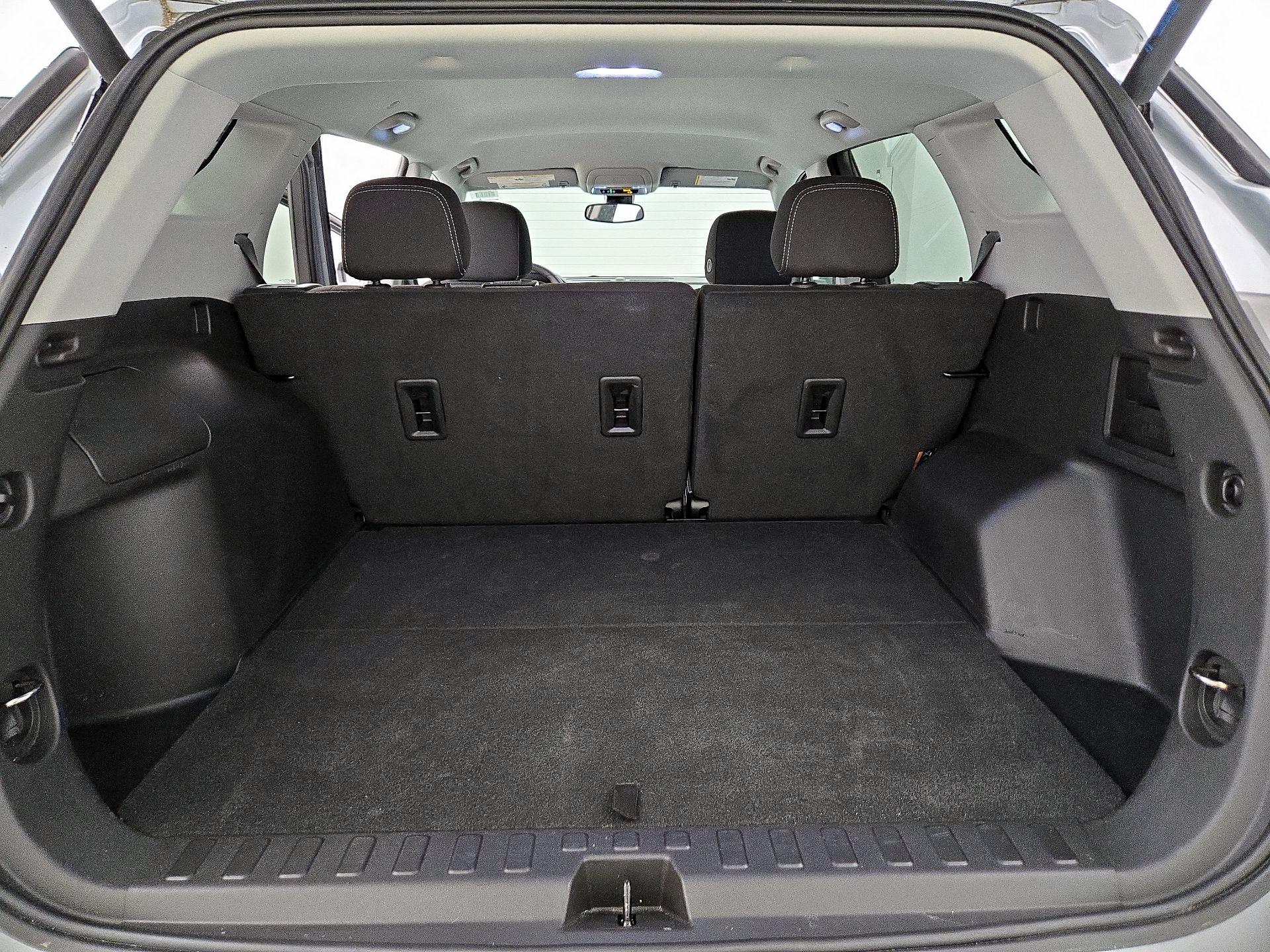 Thumbnail: 2023 GMC Terrain - 18