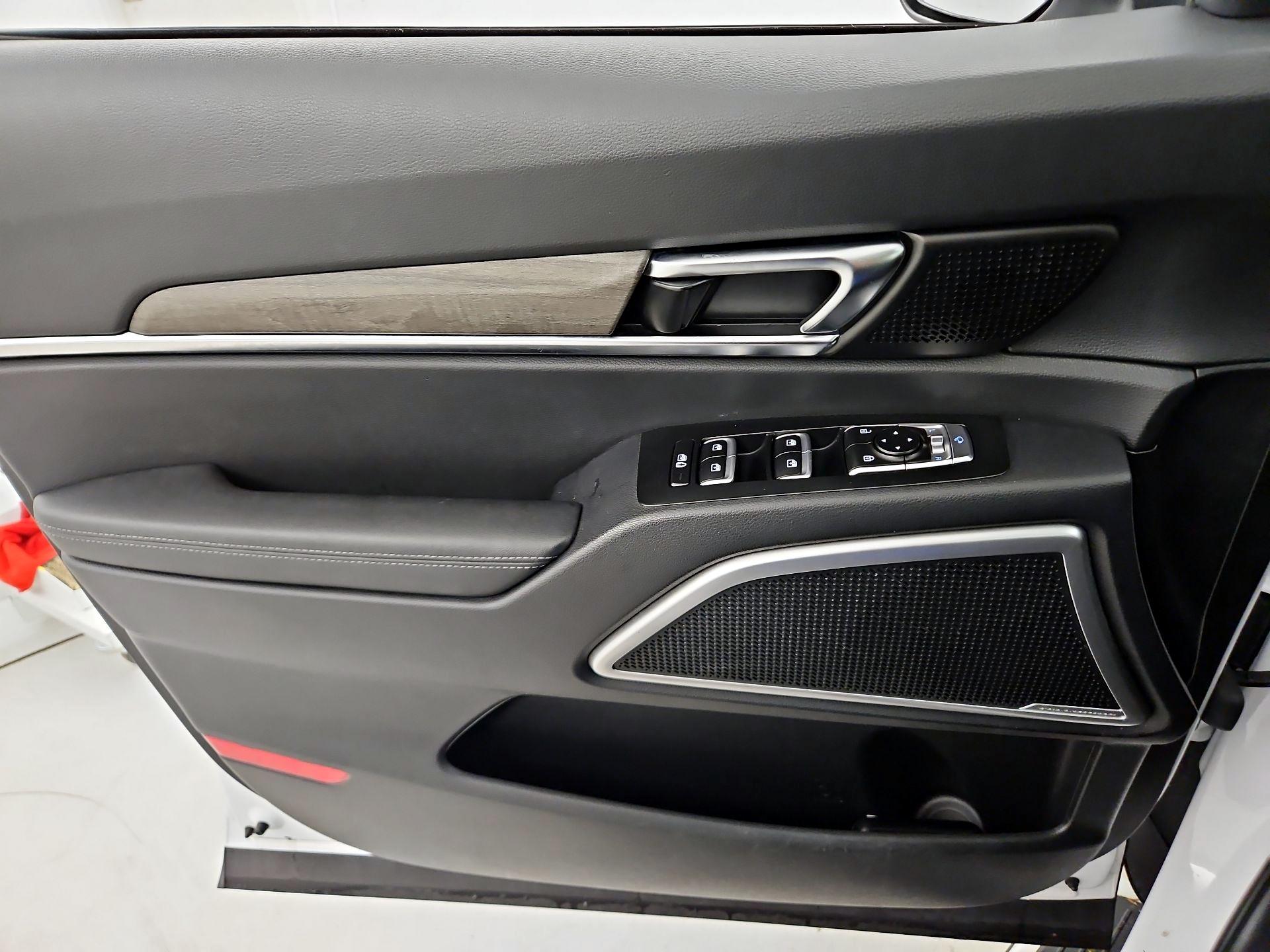 Thumbnail: 2022 Kia Telluride - 12