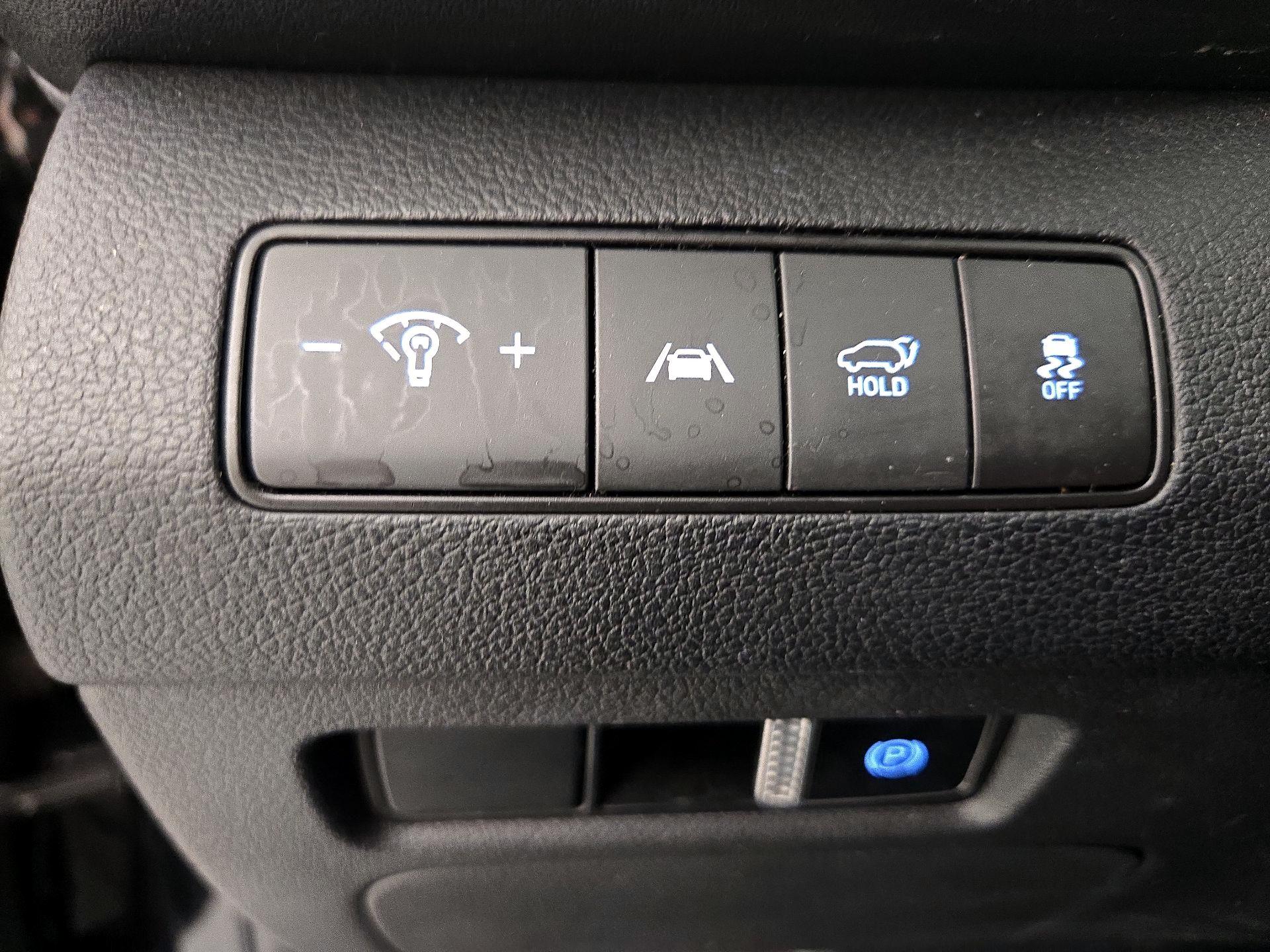 Thumbnail: 2021 Hyundai Santa Fe - 13