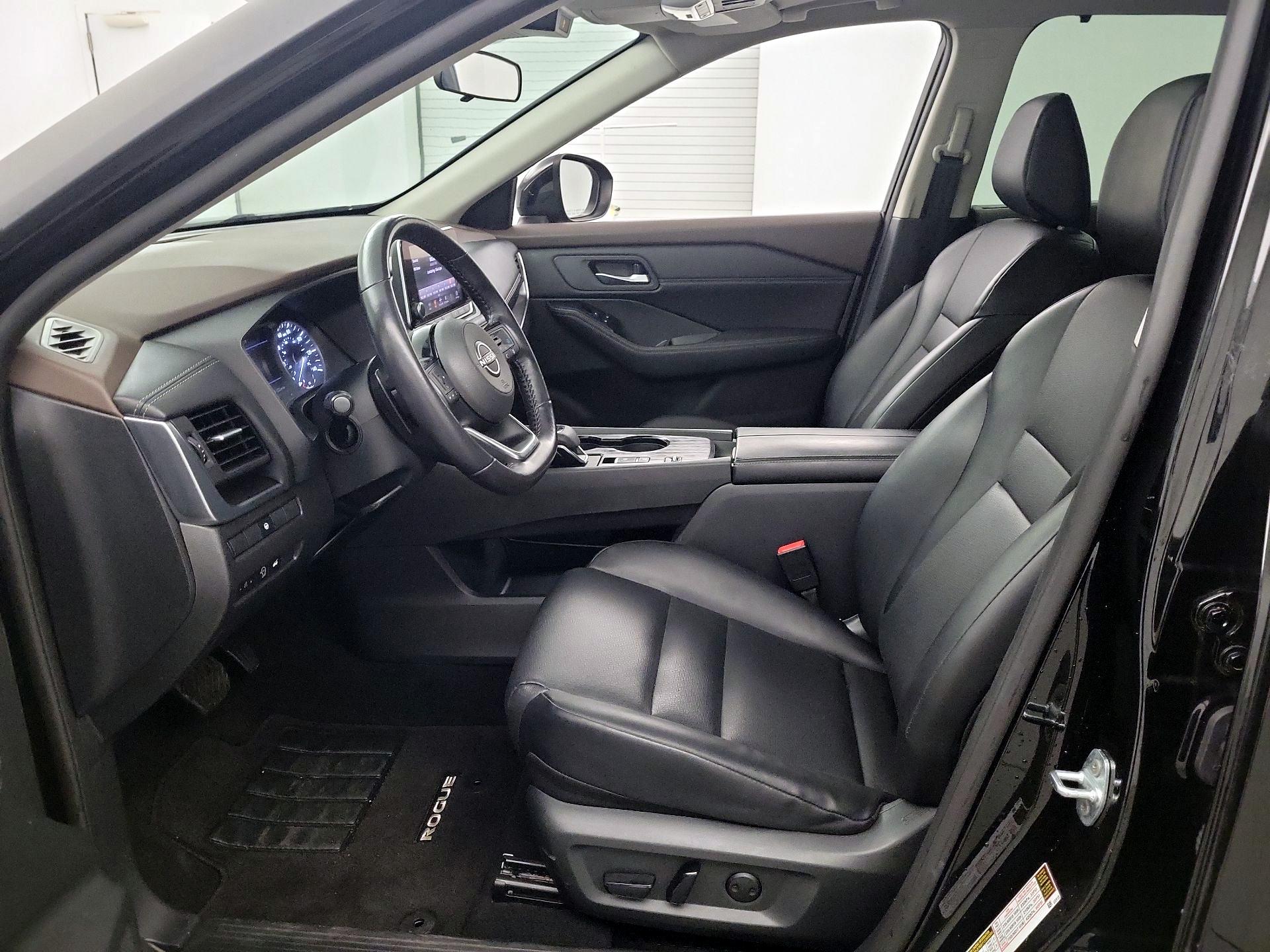 Thumbnail: 2023 Nissan Rogue - 9