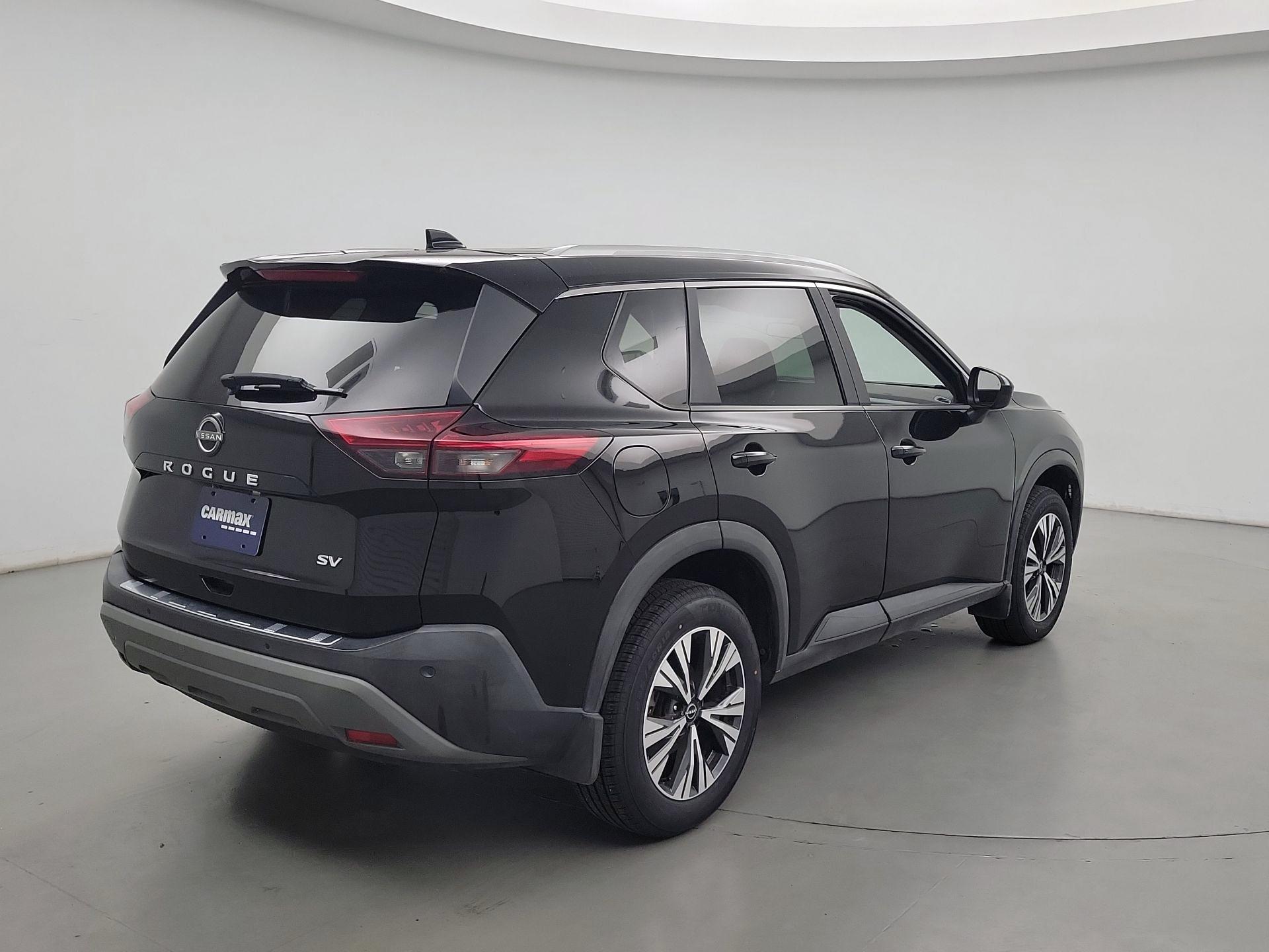 Thumbnail: 2023 Nissan Rogue - 5