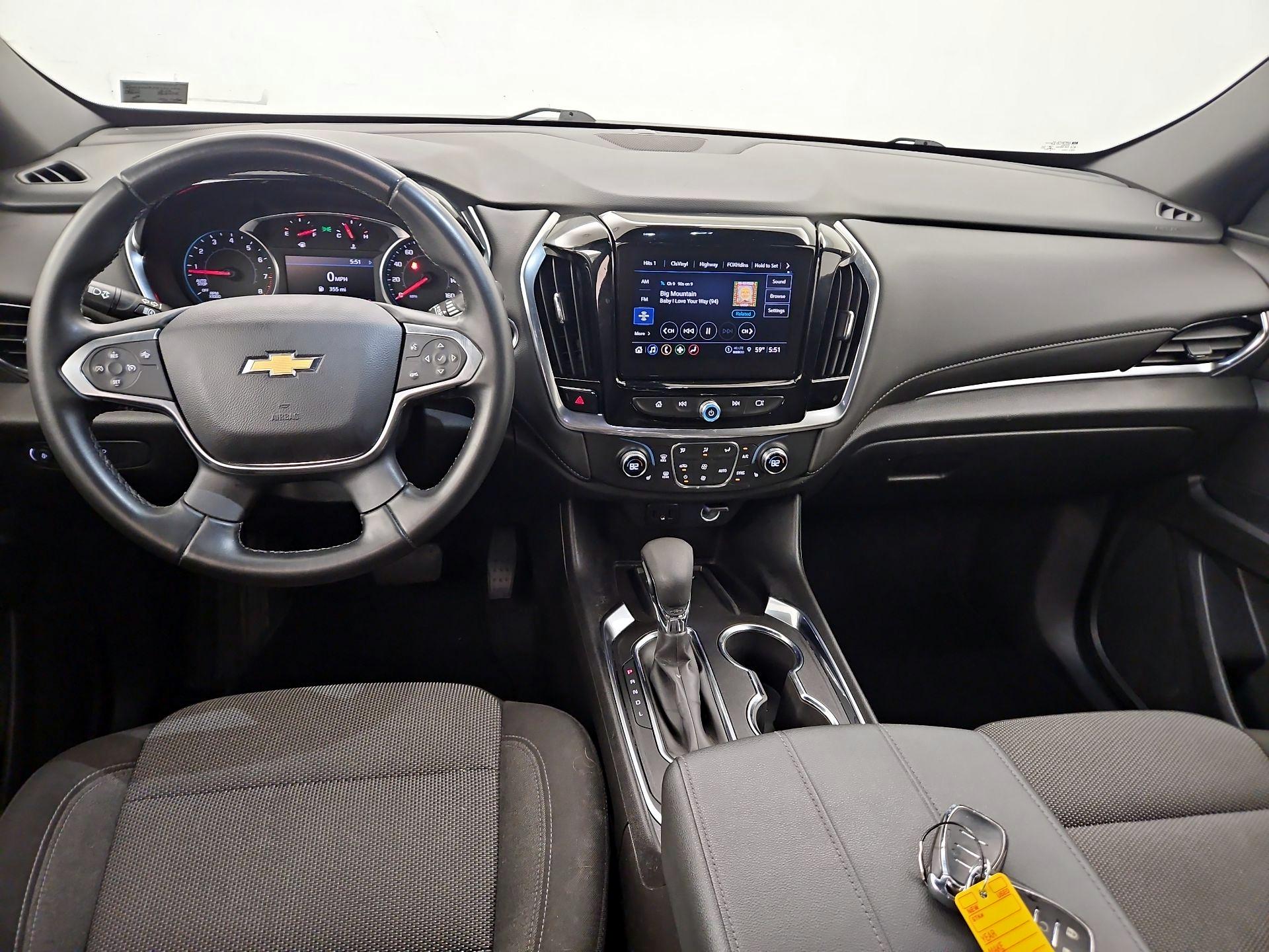 Thumbnail: 2023 Chevrolet Traverse - 9