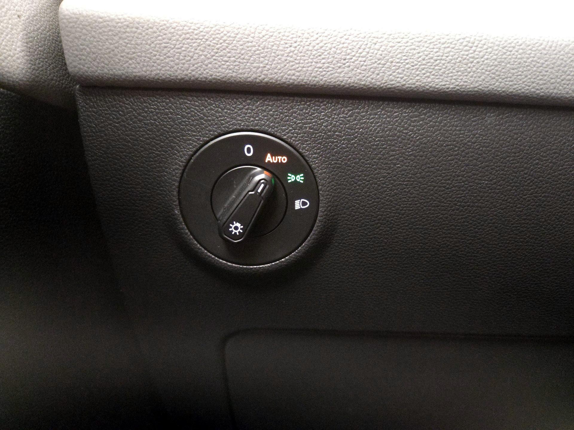 Thumbnail: 2023 Volkswagen Taos - 13