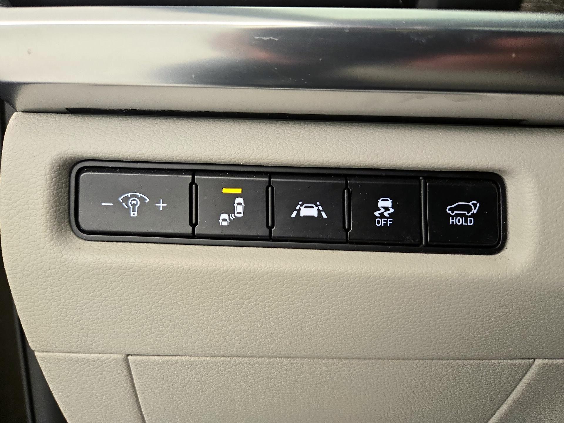 Thumbnail: 2022 Kia Telluride - 11