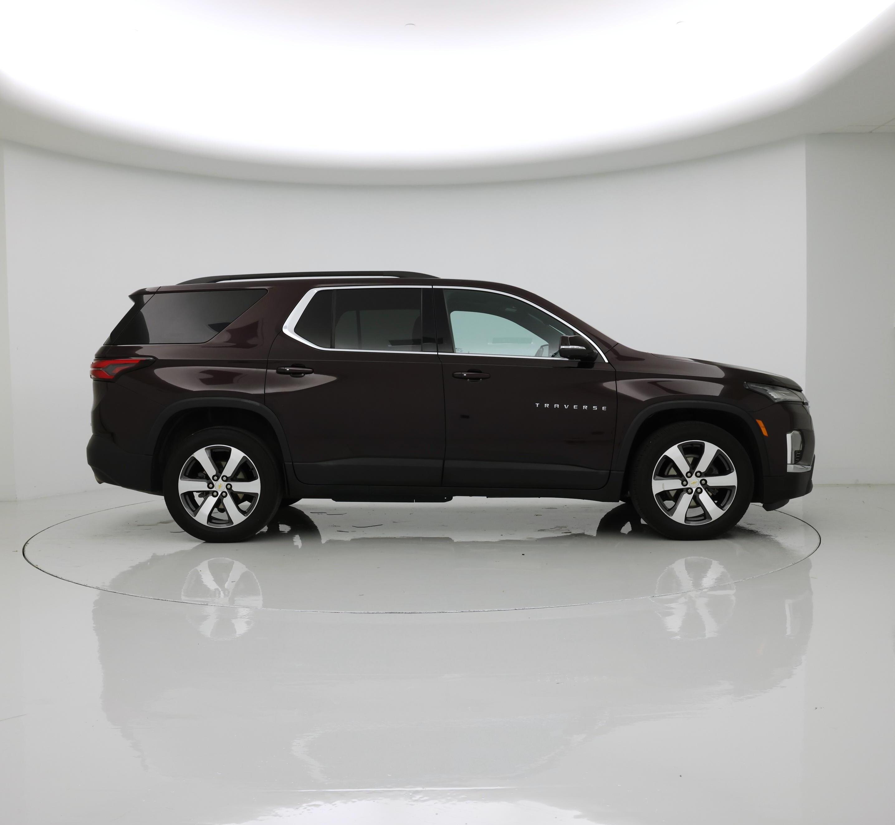 Thumbnail: 2022 Chevrolet Traverse - 7