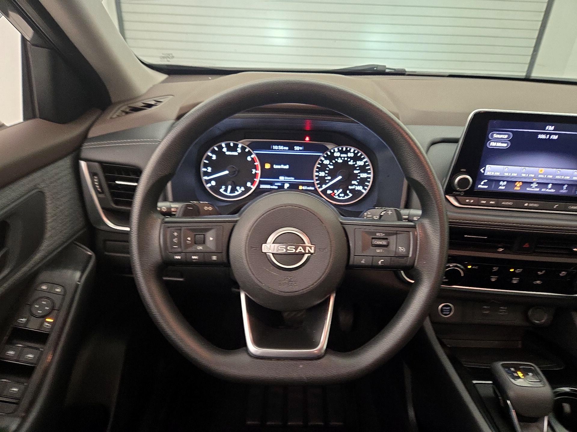 Thumbnail: 2023 Nissan Rogue - 10