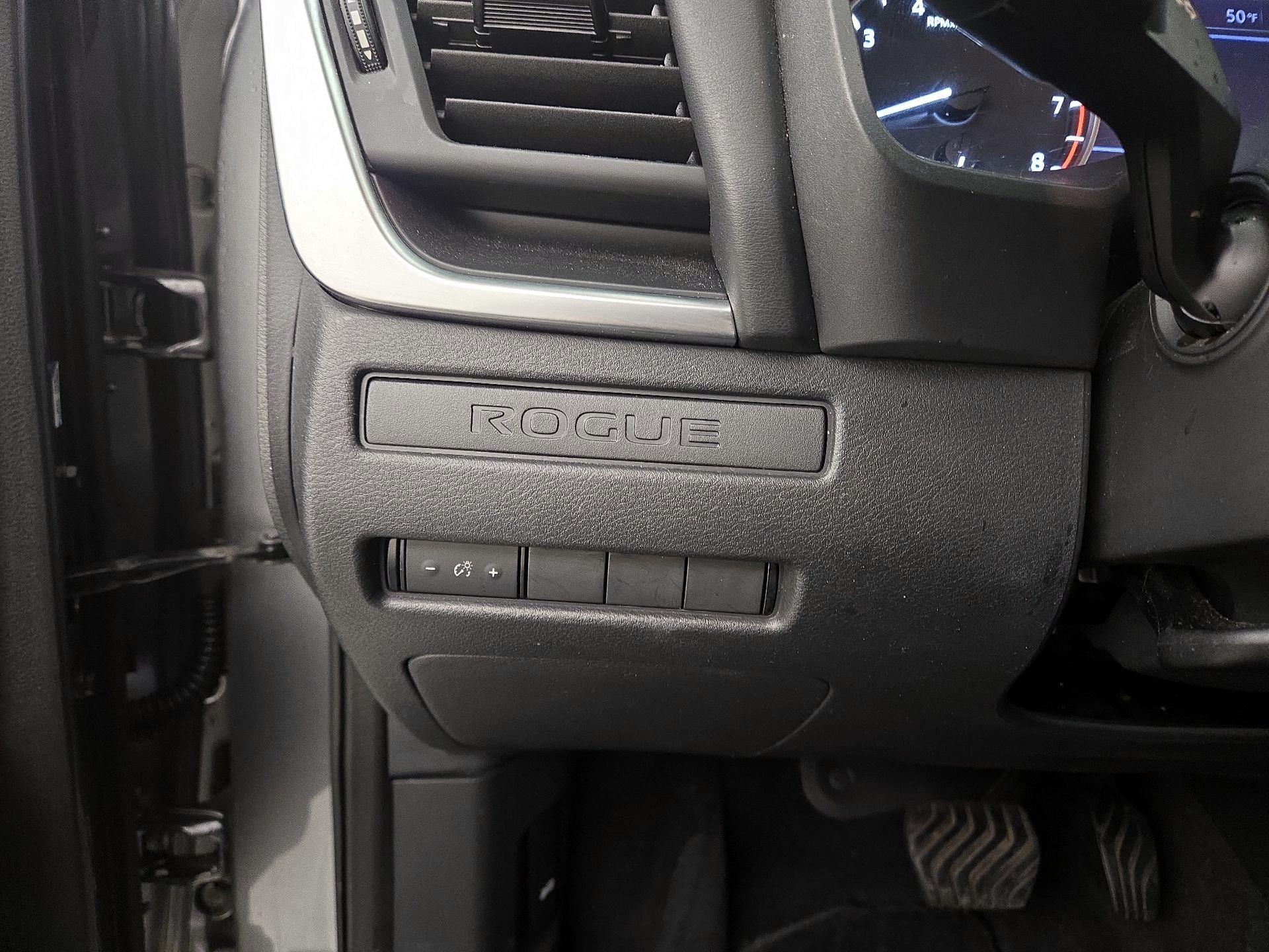 Thumbnail: 2023 Nissan Rogue - 13