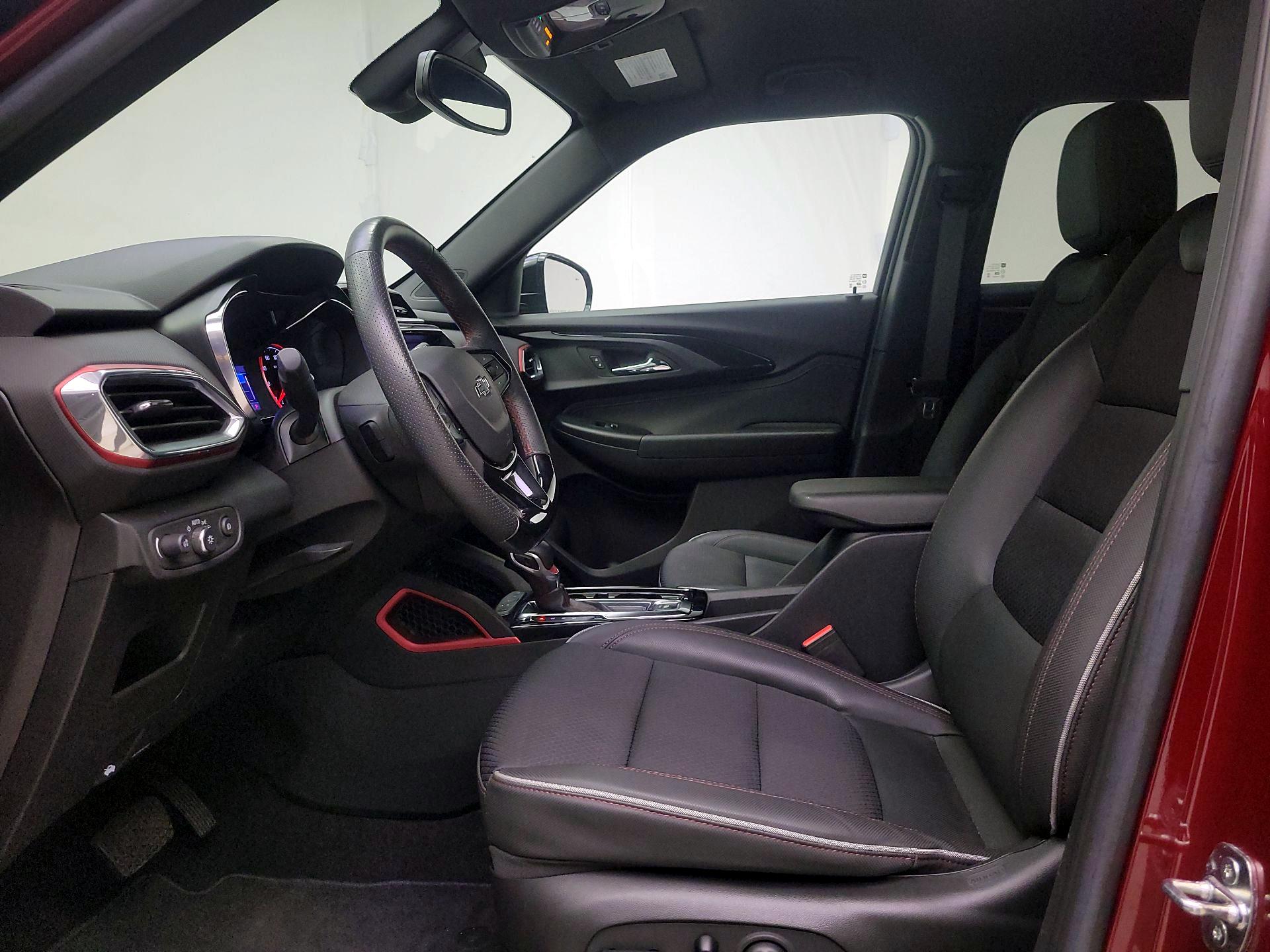 Thumbnail: 2022 Chevrolet TrailBlazer - 11