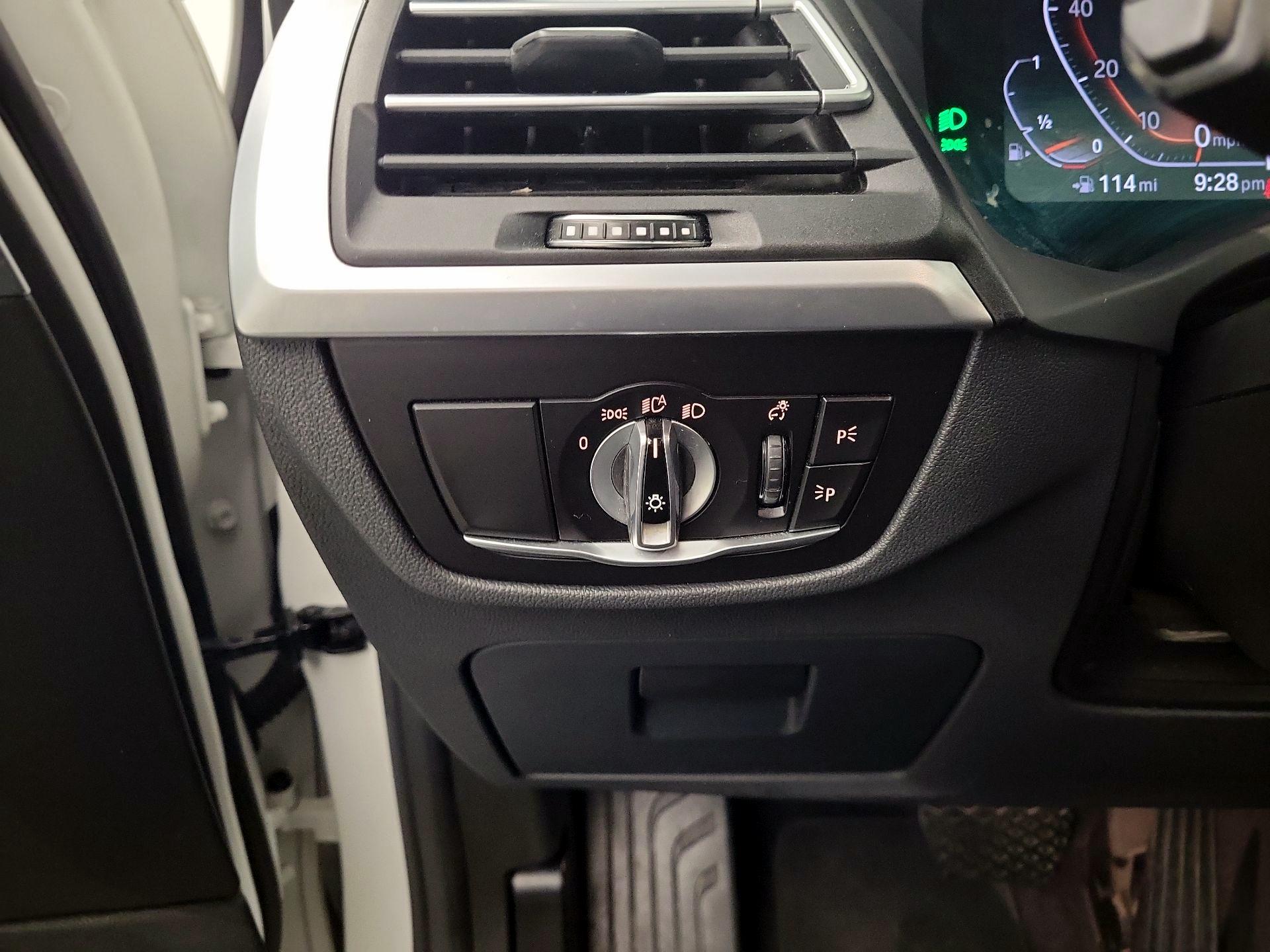 Thumbnail: 2022 BMW X3 - 11