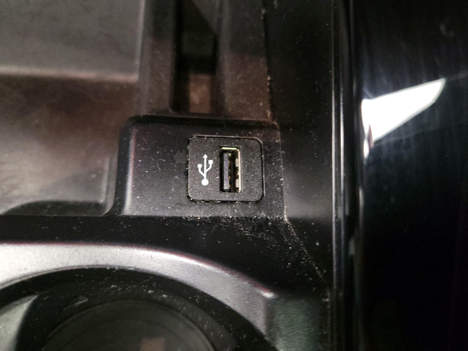 Thumbnail: 2022 BMW X3 - 17