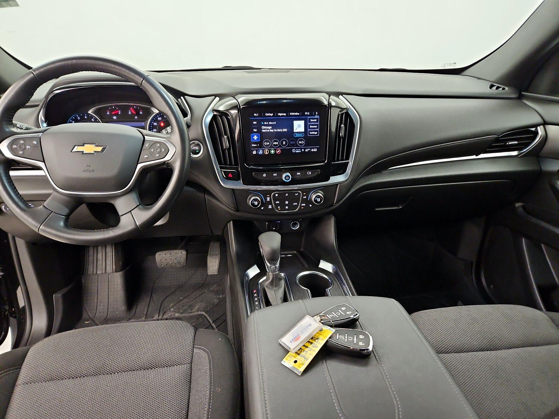 Thumbnail: 2022 Chevrolet Traverse - 9