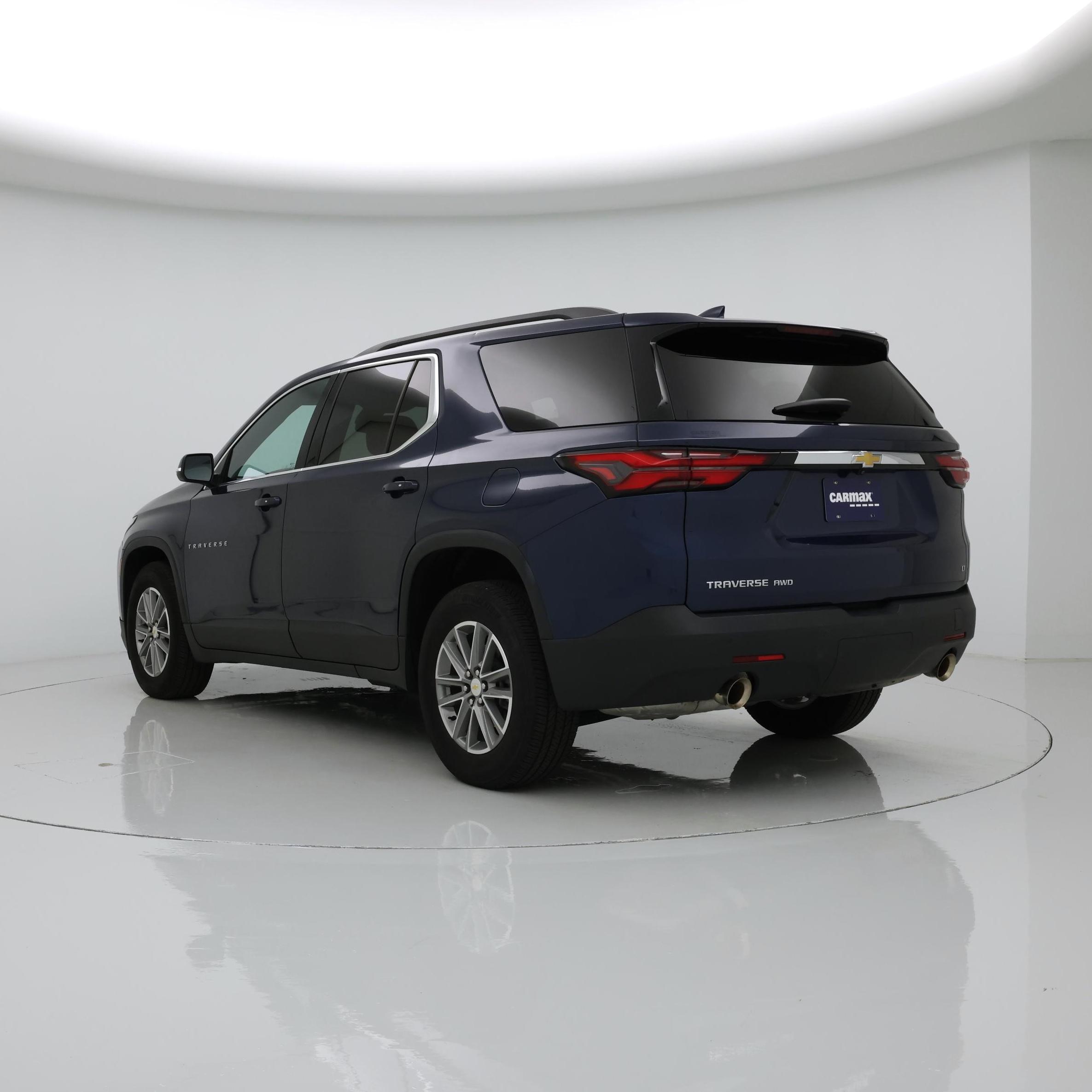 Thumbnail: 2023 Chevrolet Traverse - 2