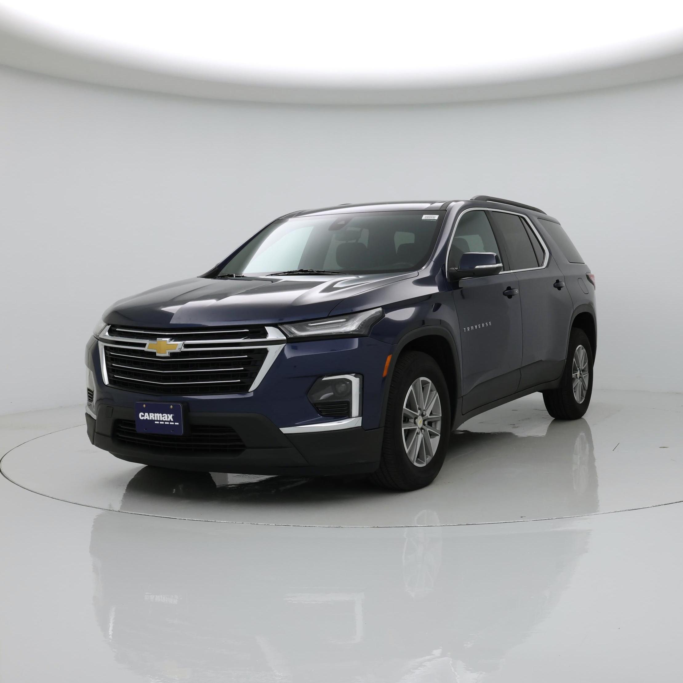 Thumbnail: 2023 Chevrolet Traverse - 4
