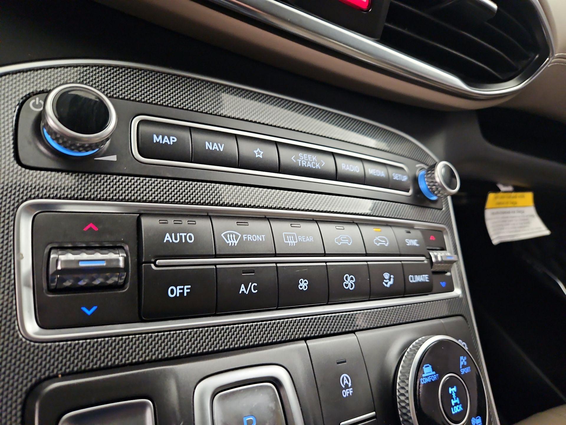 Thumbnail: 2023 Hyundai Santa Fe - 17