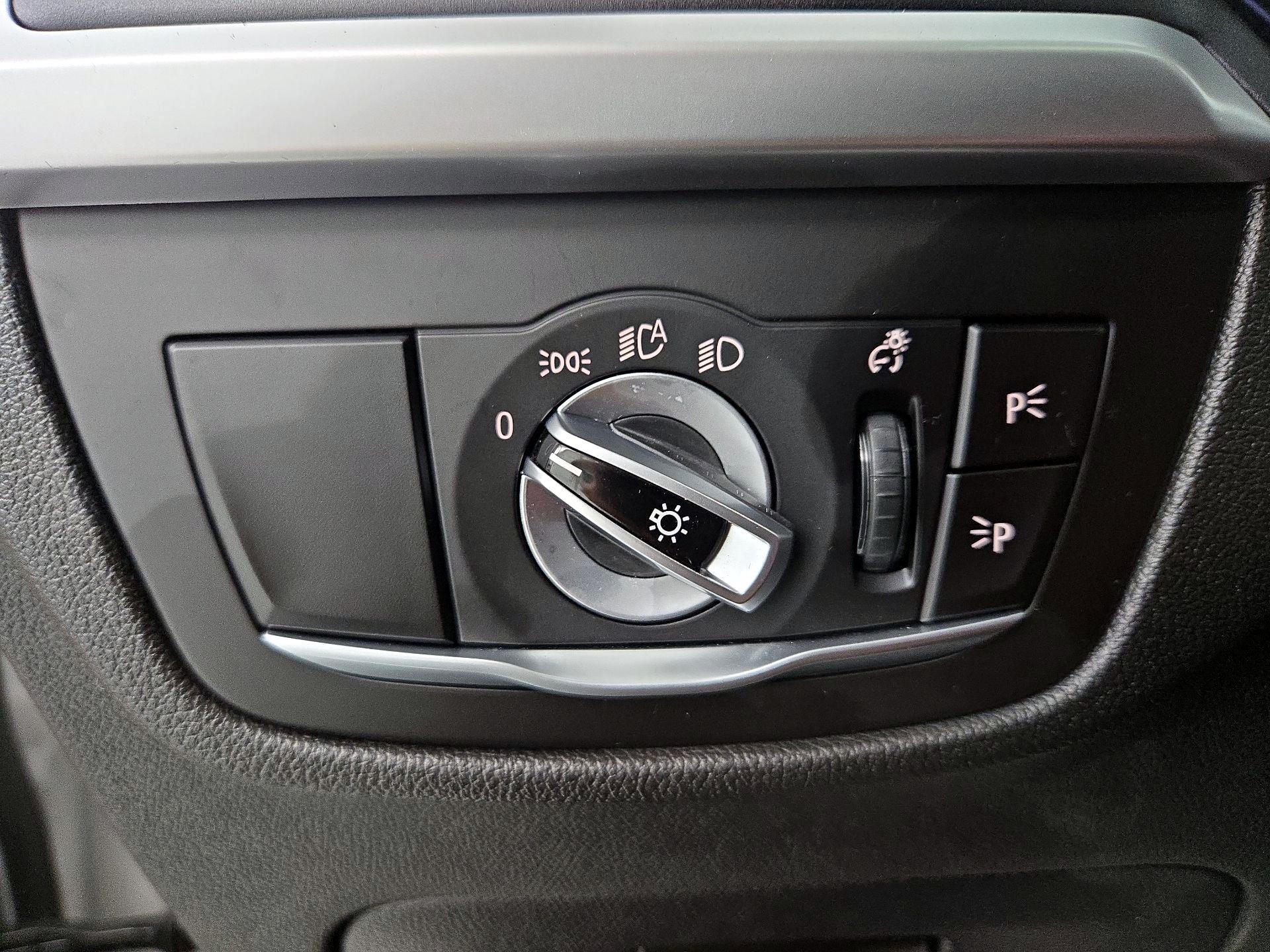 Thumbnail: 2022 BMW X3 - 11