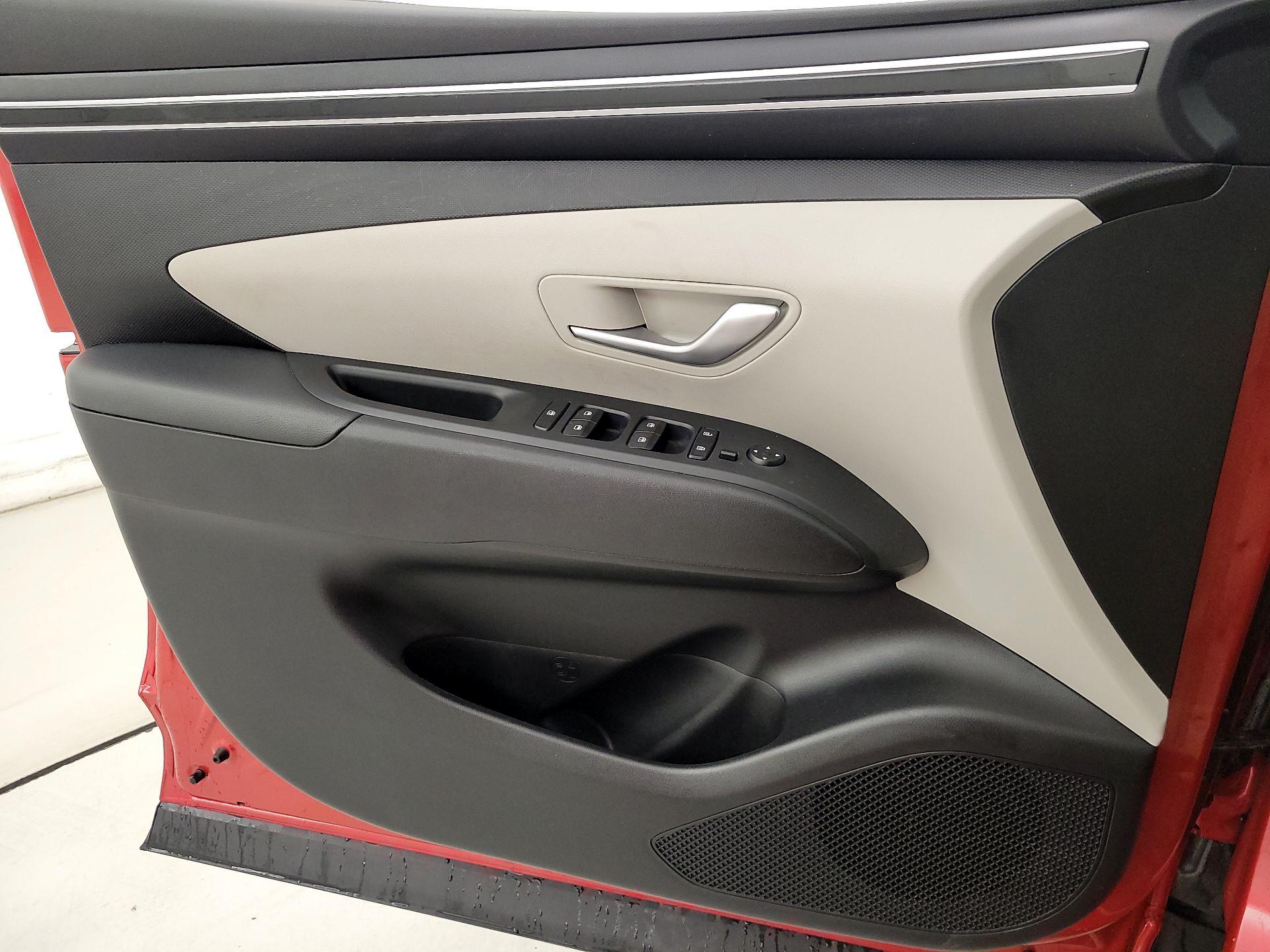 Thumbnail: 2023 Hyundai Tucson - 12