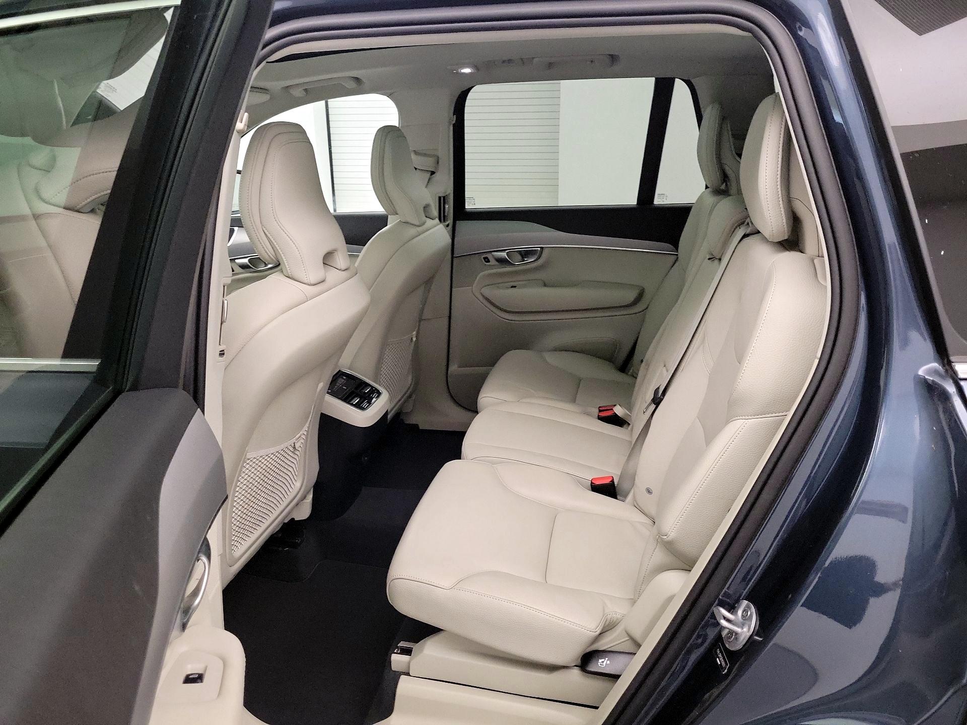 Thumbnail: 2024 Volvo XC90 - 19