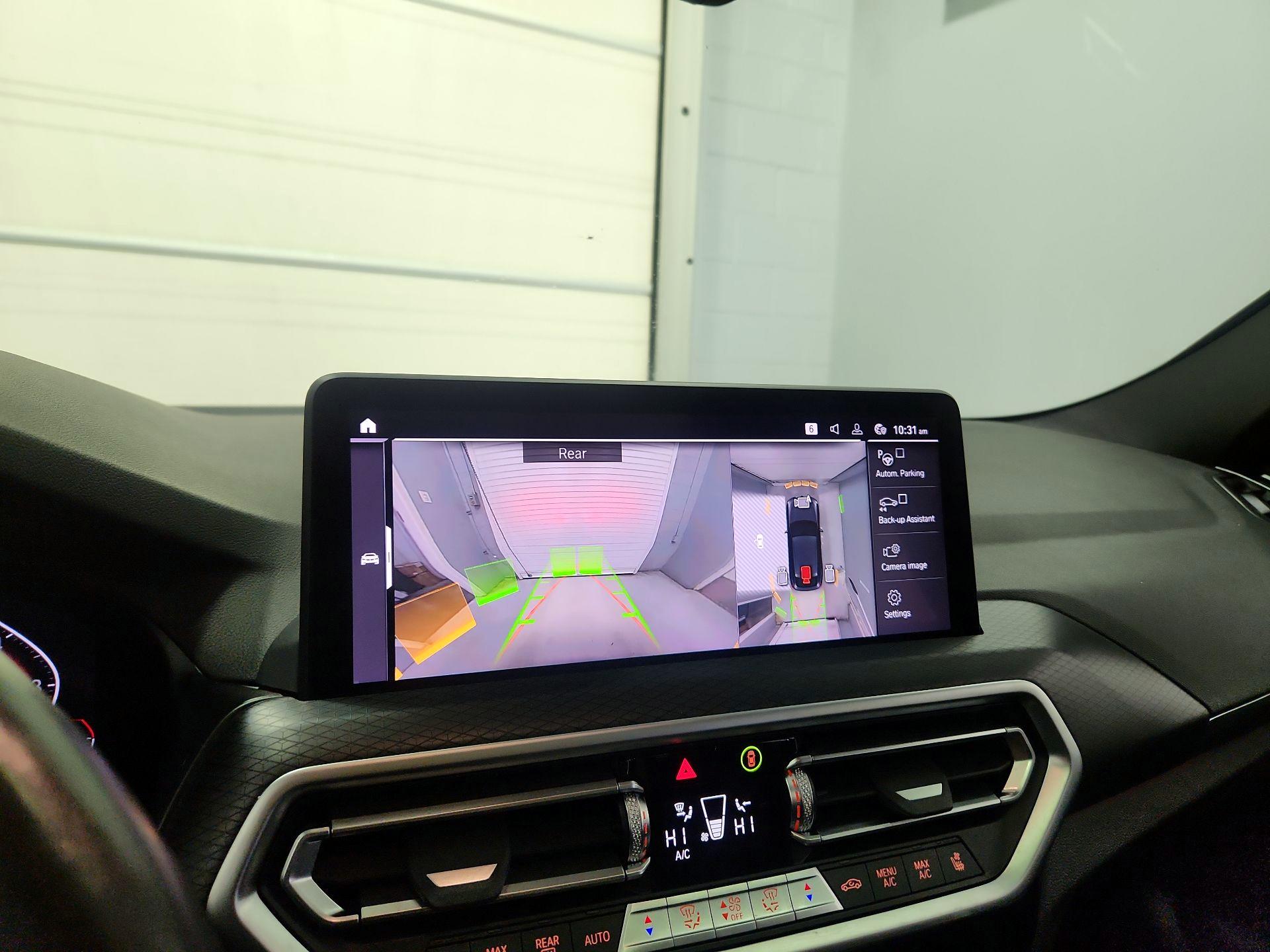 Thumbnail: 2022 BMW X4 - 15