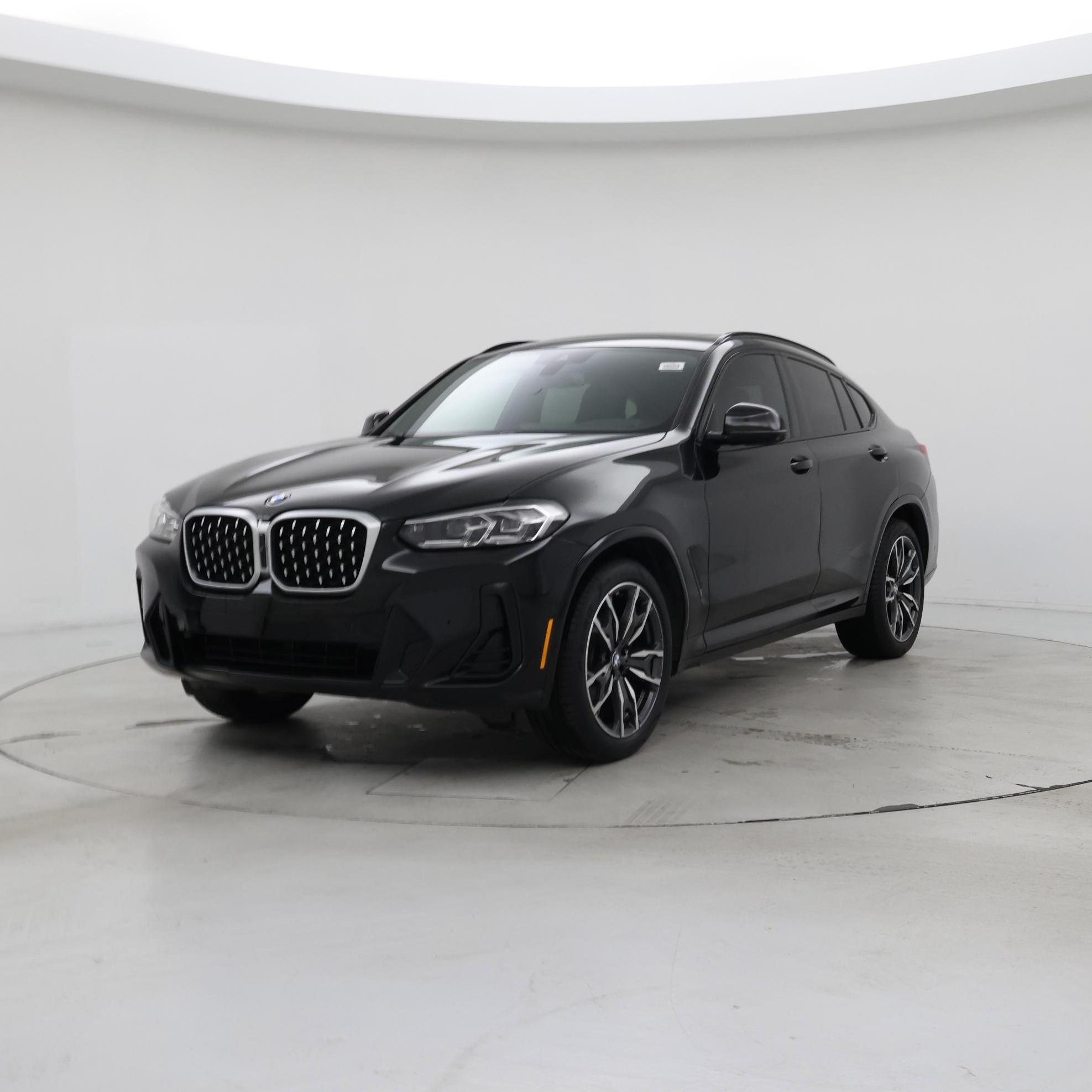 Thumbnail: 2022 BMW X4 - 4