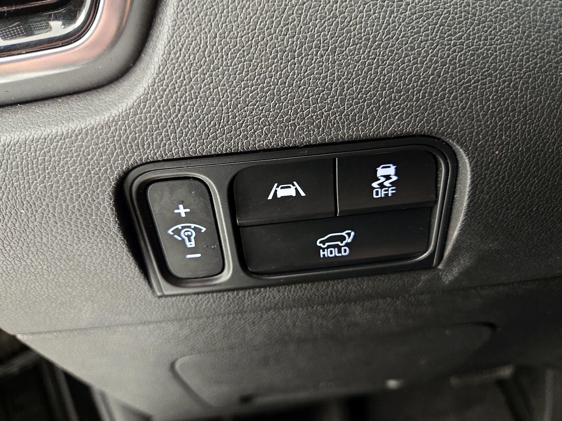 Thumbnail: 2022 Kia Sorento - 13