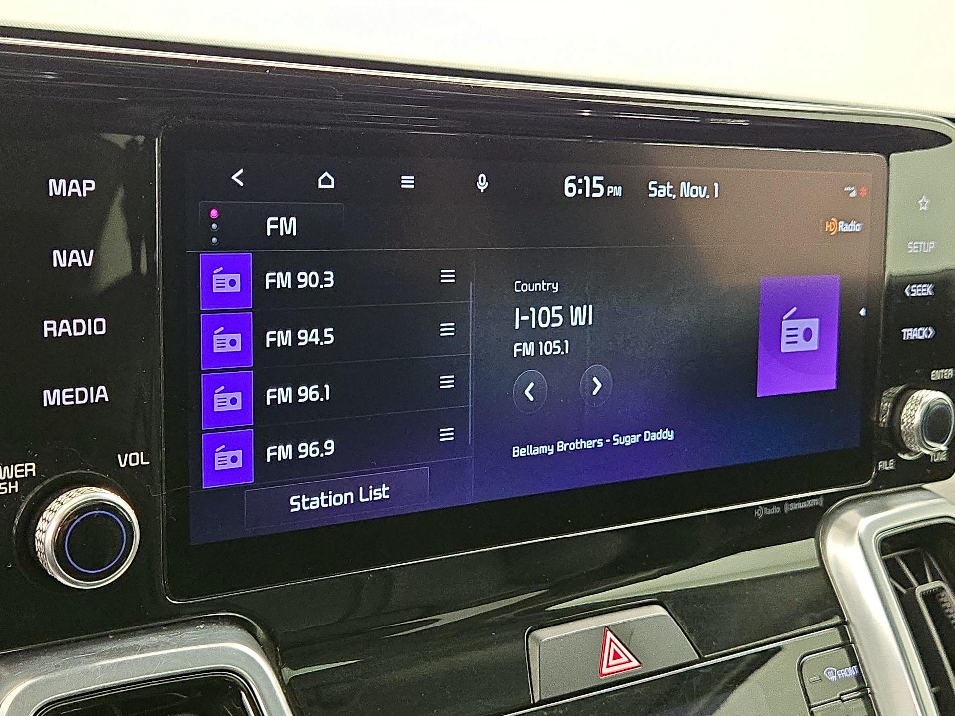 Thumbnail: 2022 Kia Sorento - 16