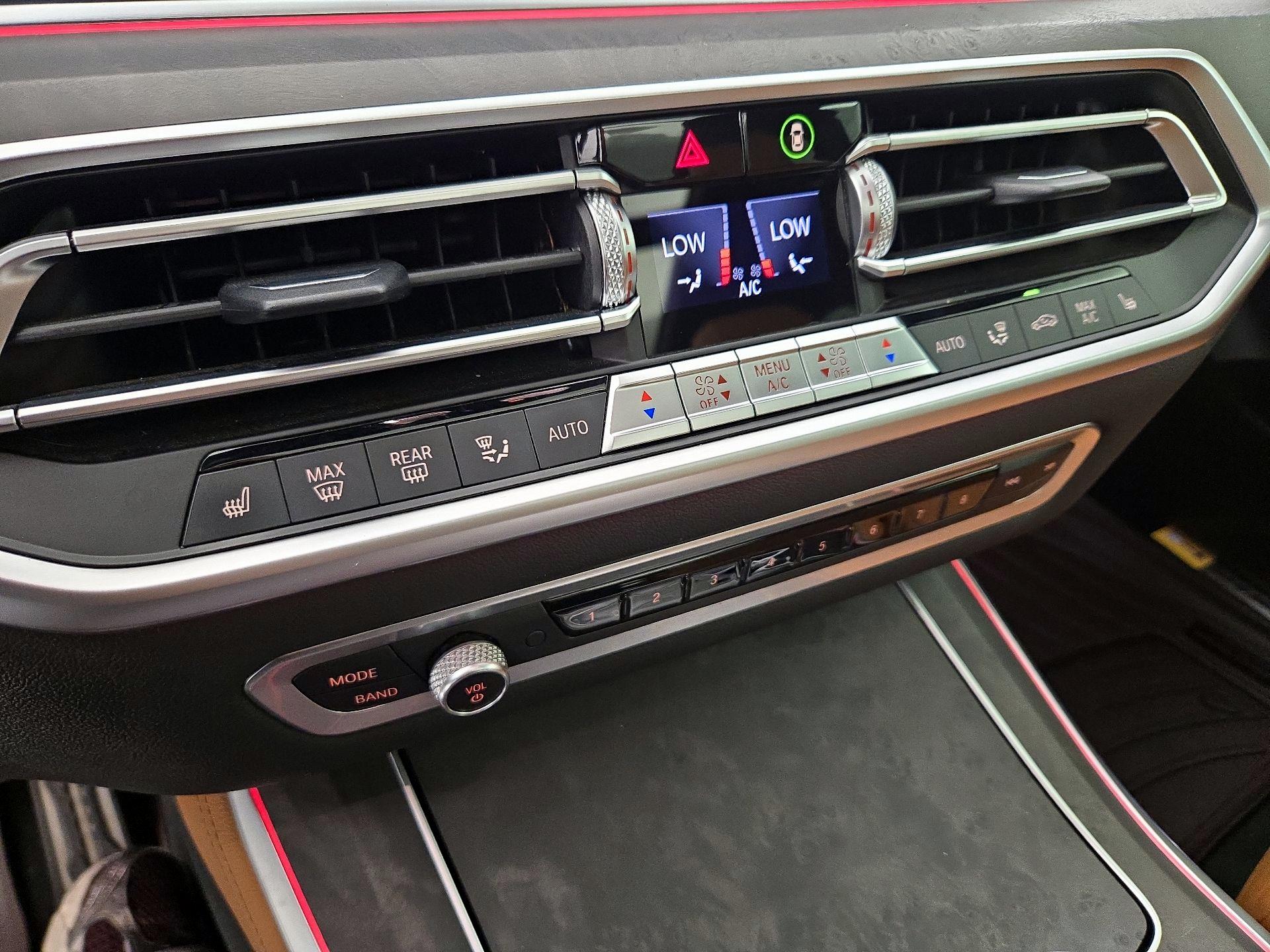 Thumbnail: 2021 BMW X5 - 17