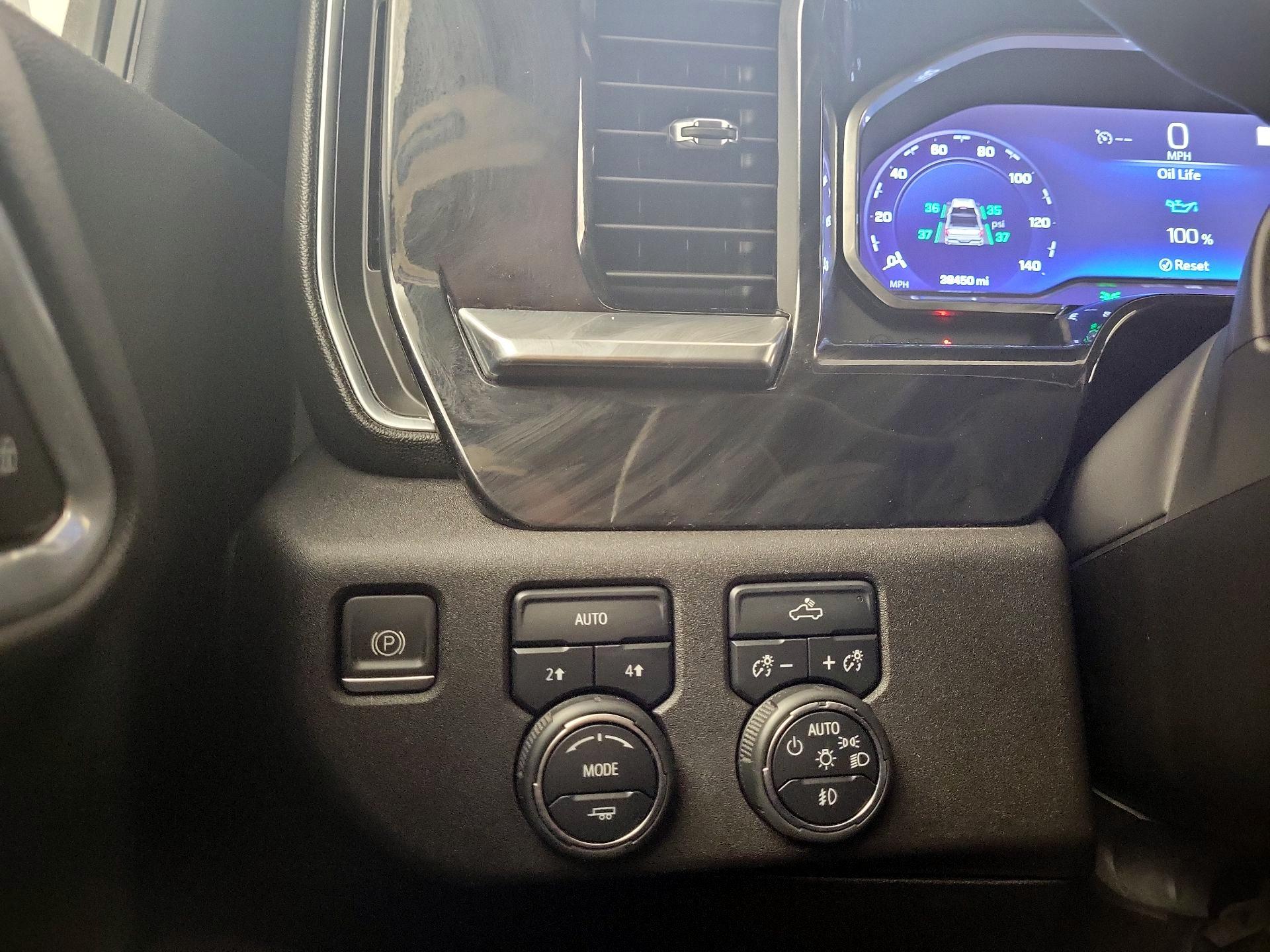 Thumbnail: 2022 Chevrolet Silverado 1500 - 11