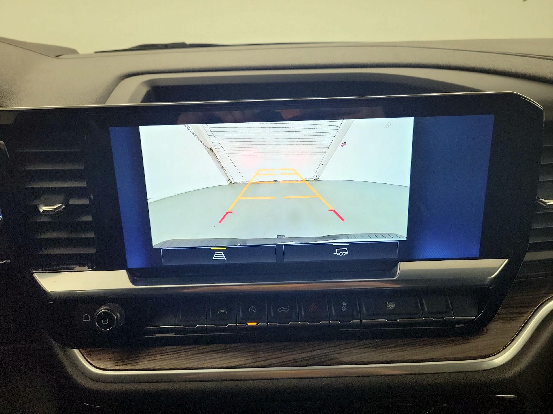 Thumbnail: 2022 Chevrolet Silverado 1500 - 12