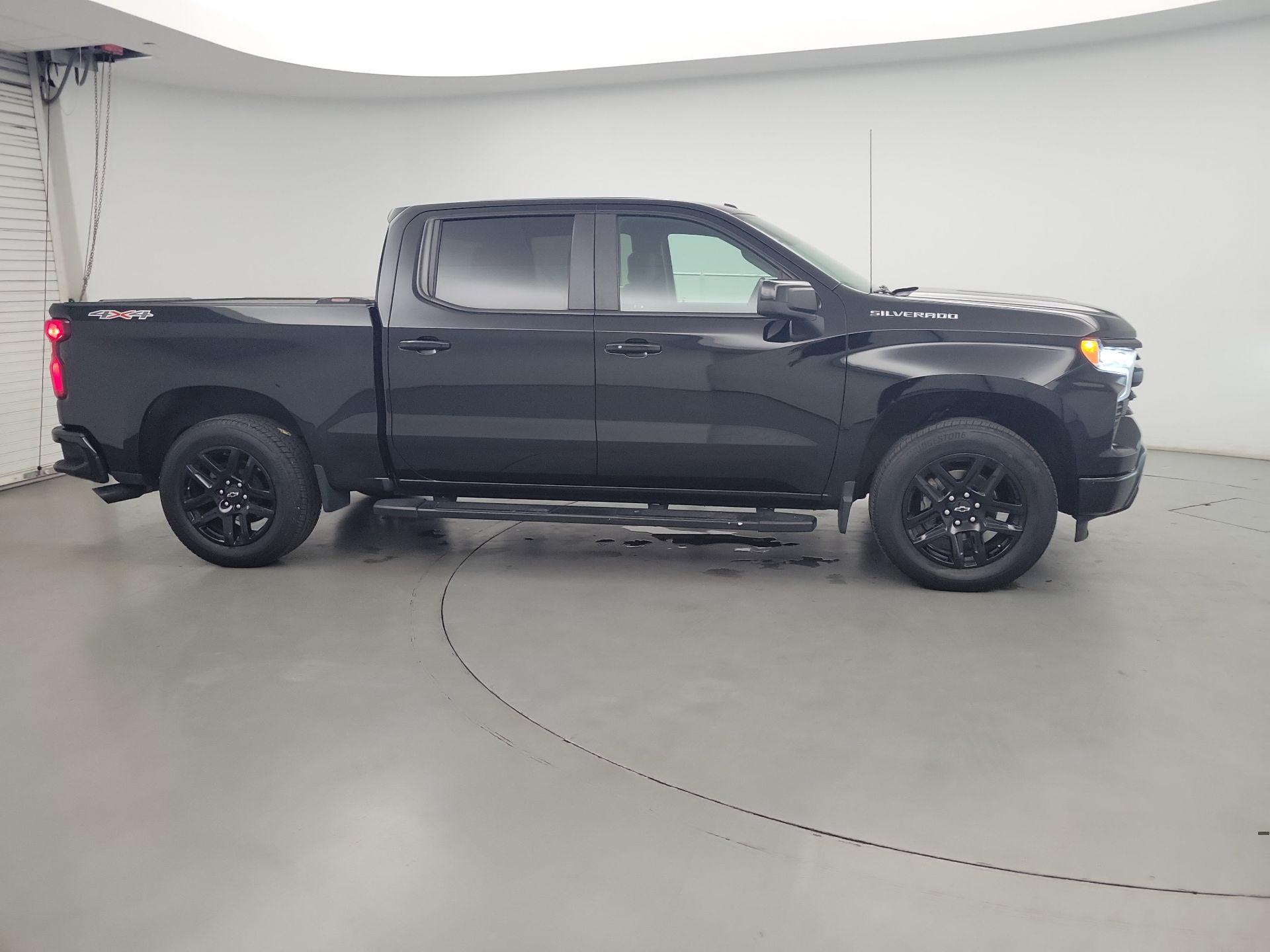 Thumbnail: 2022 Chevrolet Silverado 1500 - 4