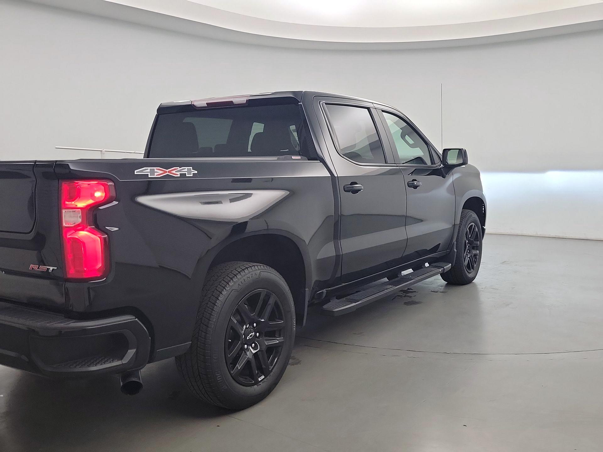 Thumbnail: 2022 Chevrolet Silverado 1500 - 5