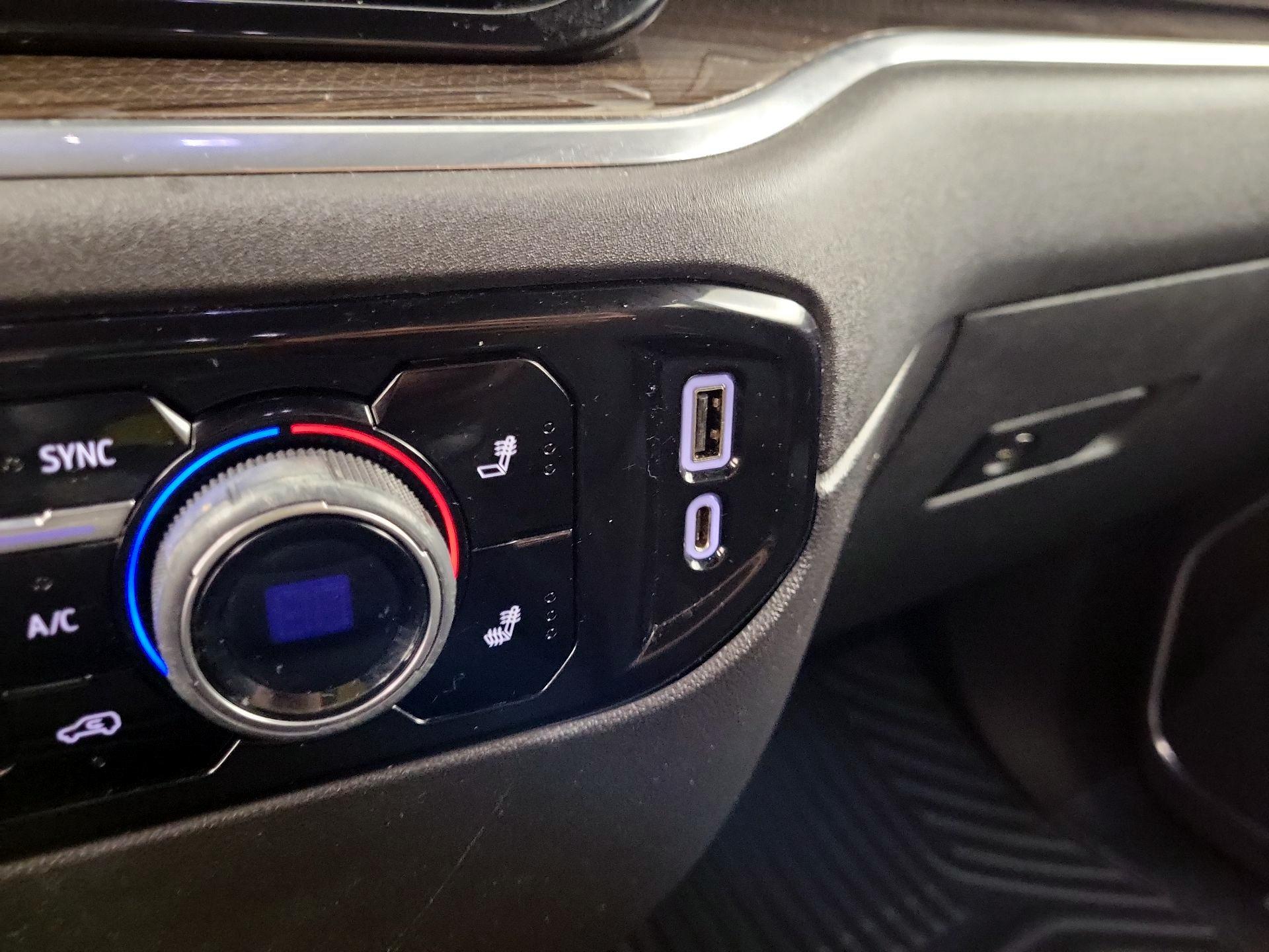 Thumbnail: 2023 Chevrolet Silverado 1500 - 16