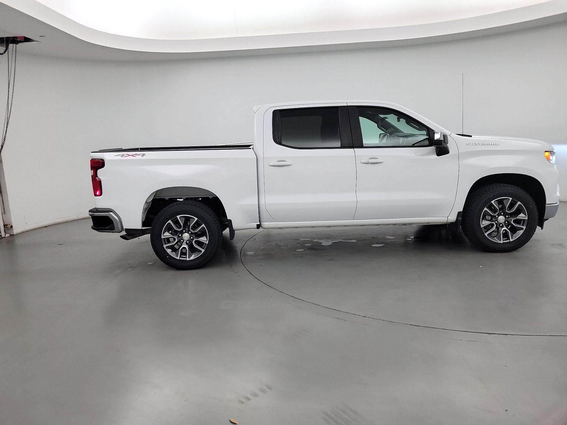 Thumbnail: 2023 Chevrolet Silverado 1500 - 4