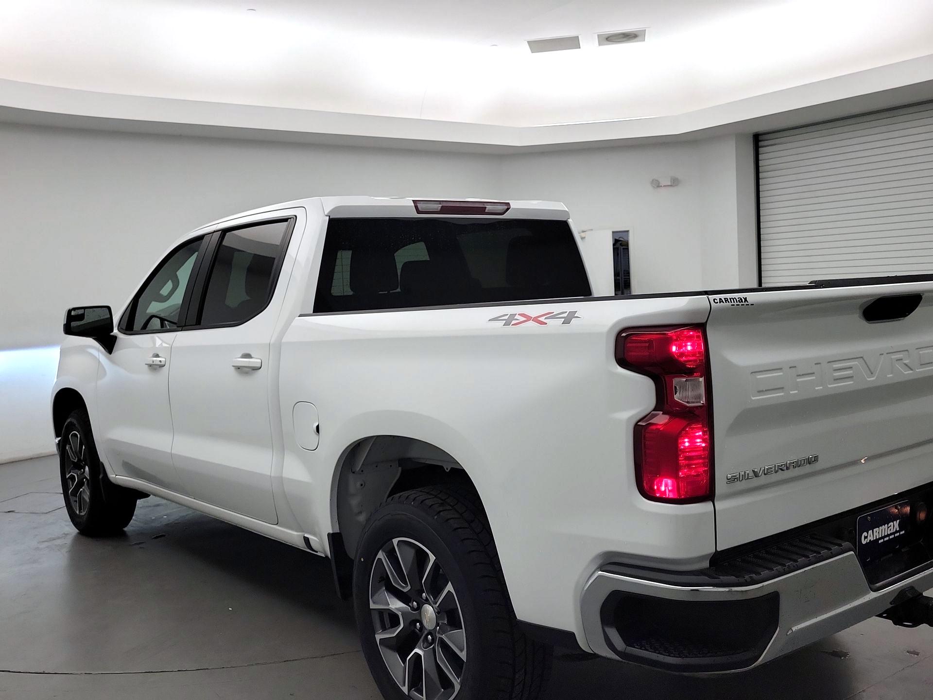 Thumbnail: 2023 Chevrolet Silverado 1500 - 7