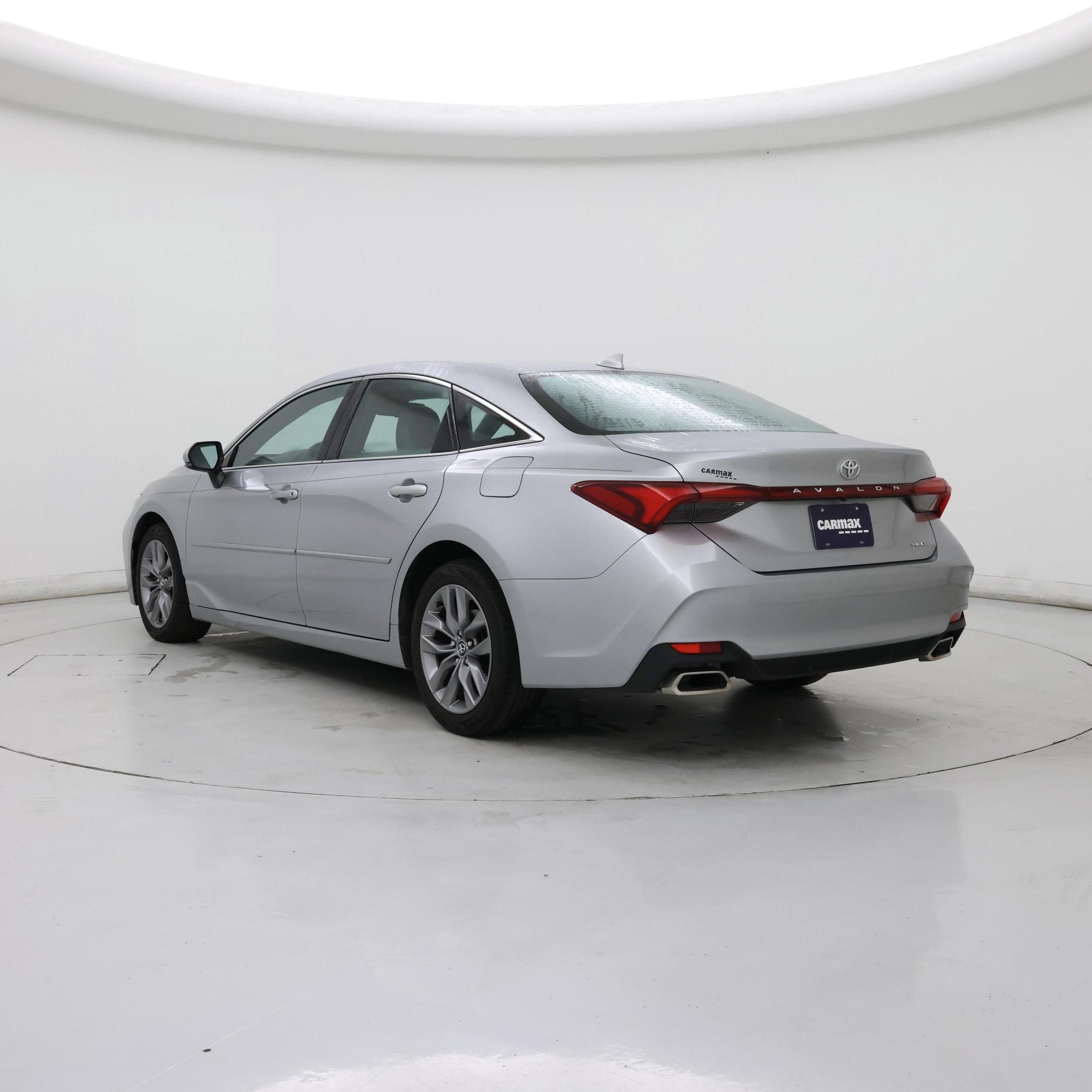 Thumbnail: 2020 Toyota Avalon - 2