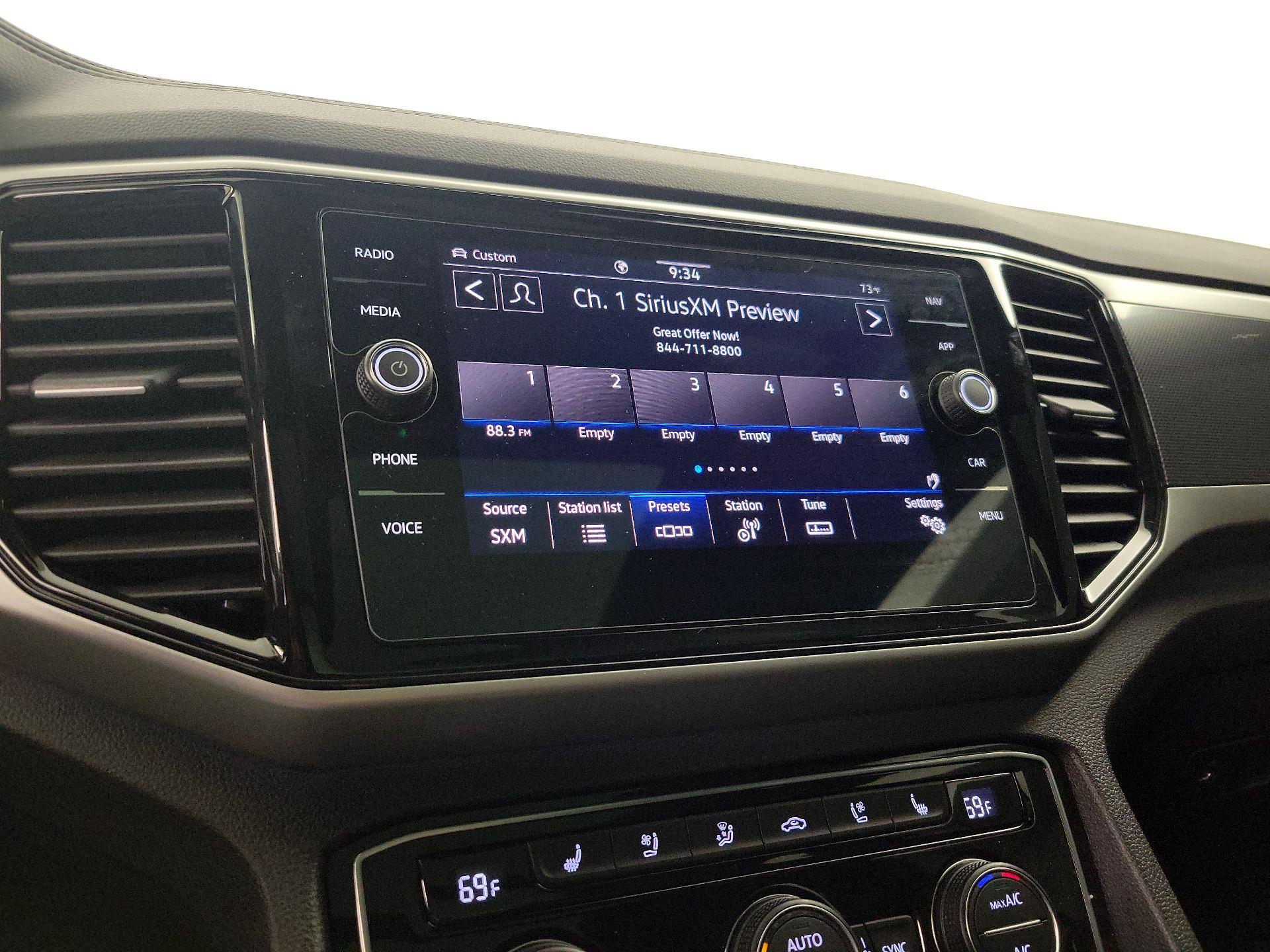 Thumbnail: 2023 Volkswagen Atlas - 16