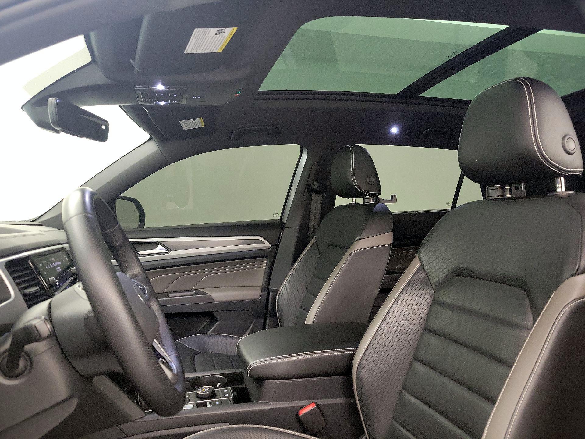 Thumbnail: 2023 Volkswagen Atlas - 19