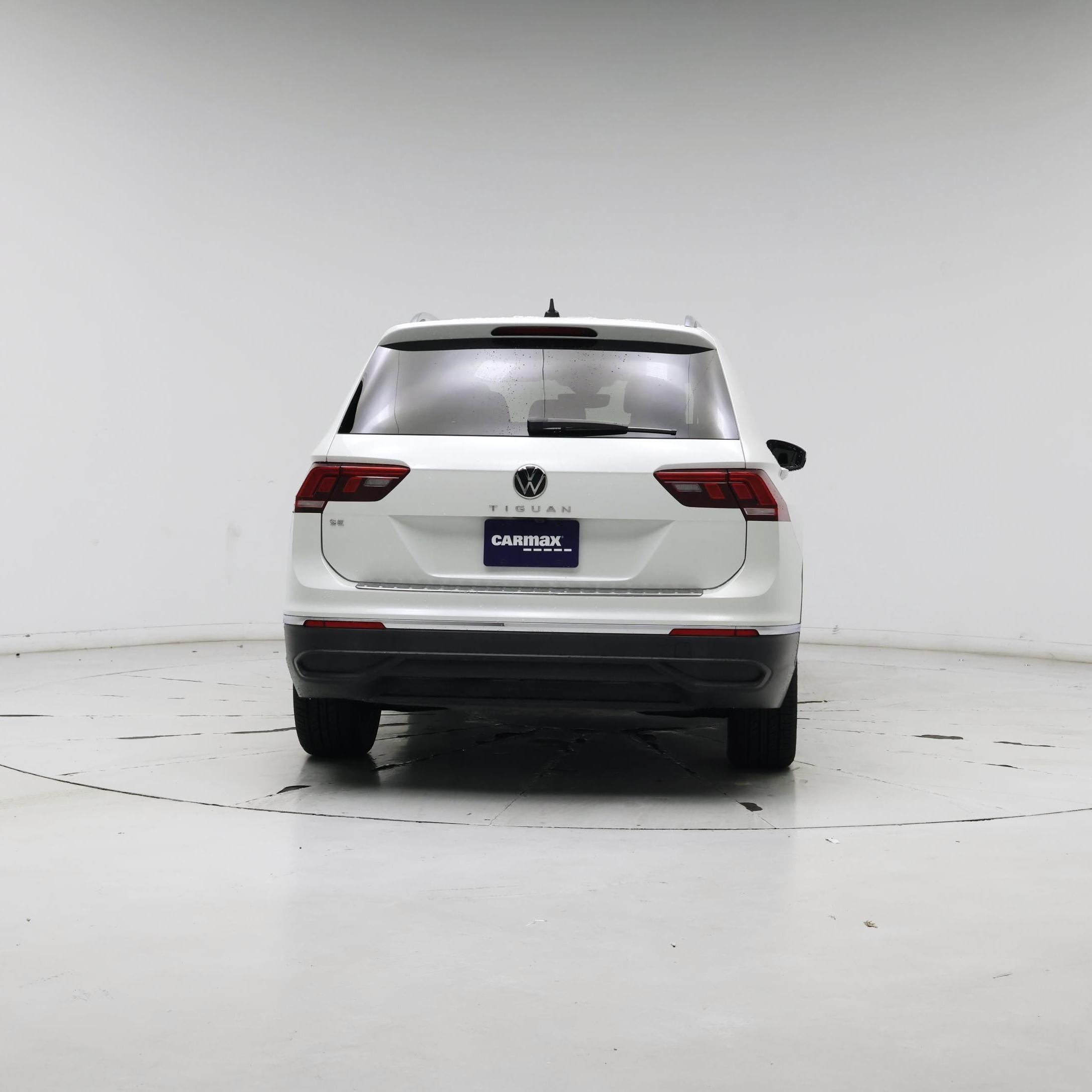 Thumbnail: 2023 Volkswagen Tiguan - 6