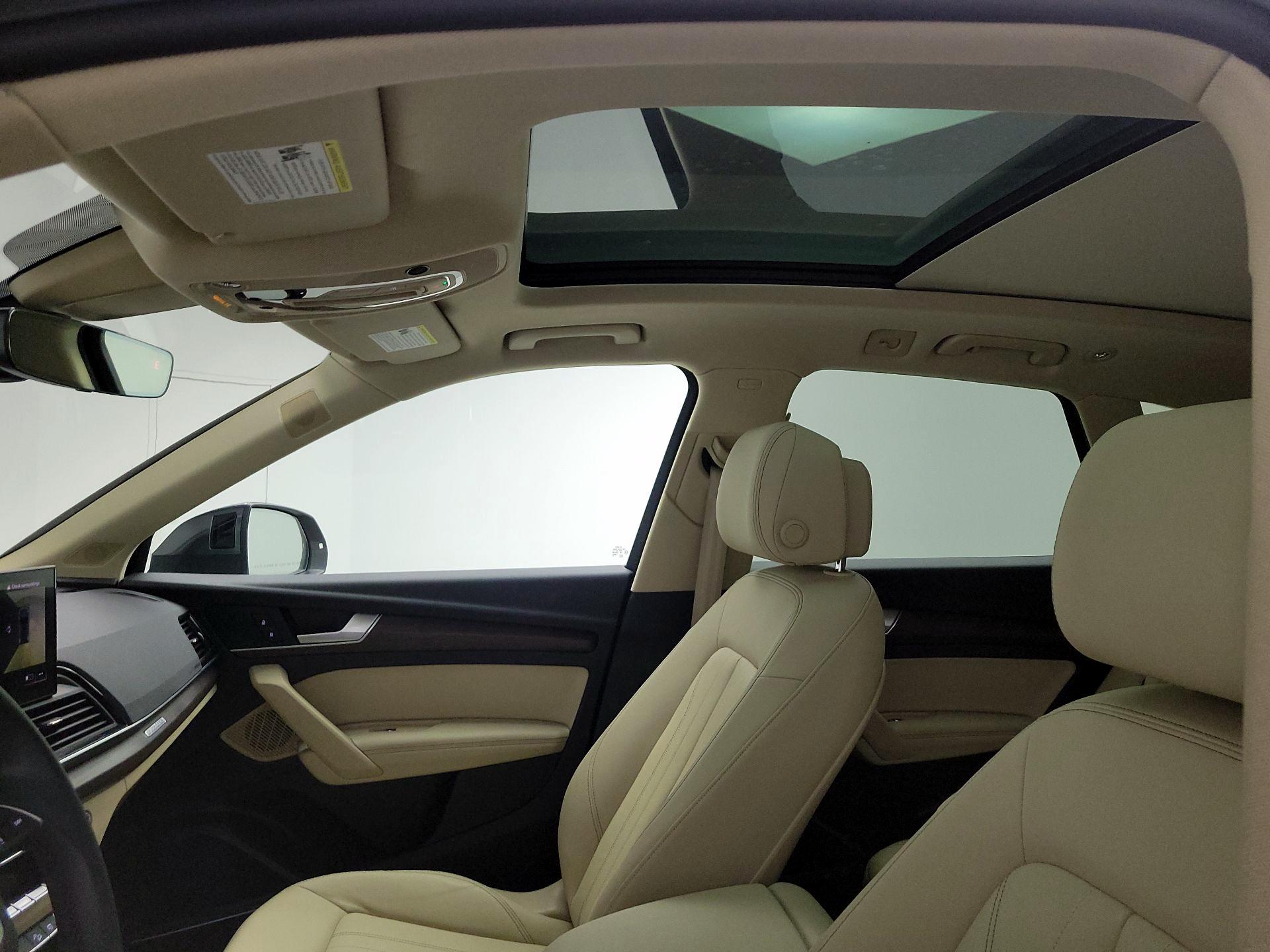 Thumbnail: 2022 Audi Q5 - 19