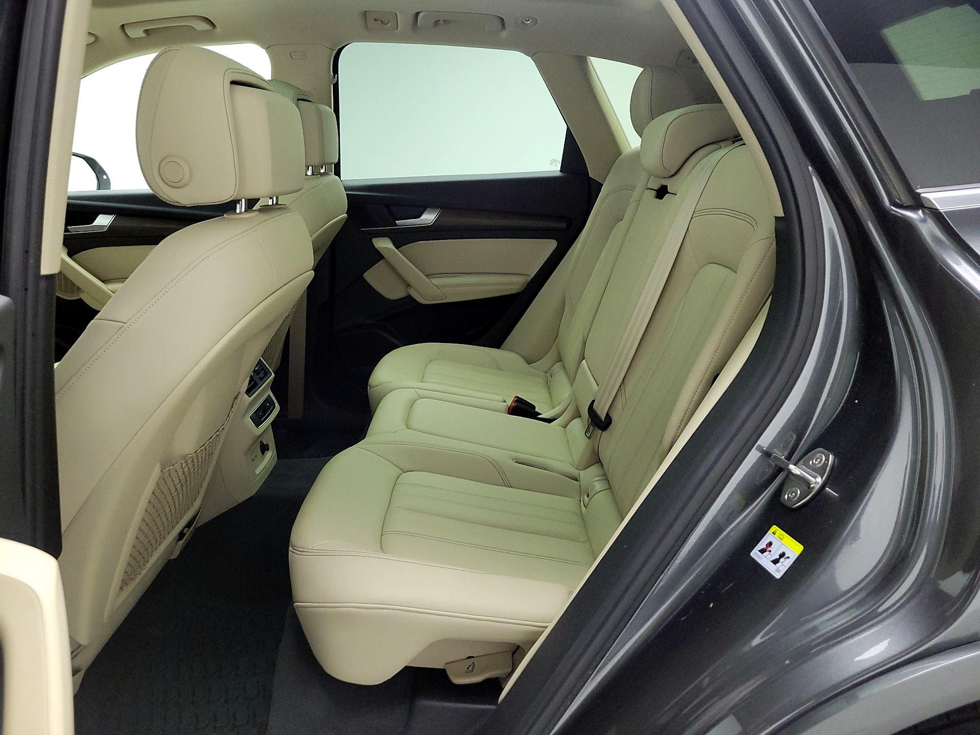 Thumbnail: 2022 Audi Q5 - 20