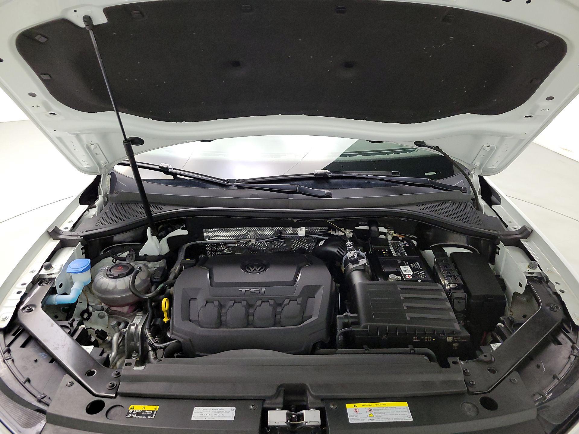 Thumbnail: 2022 Volkswagen Tiguan - 20