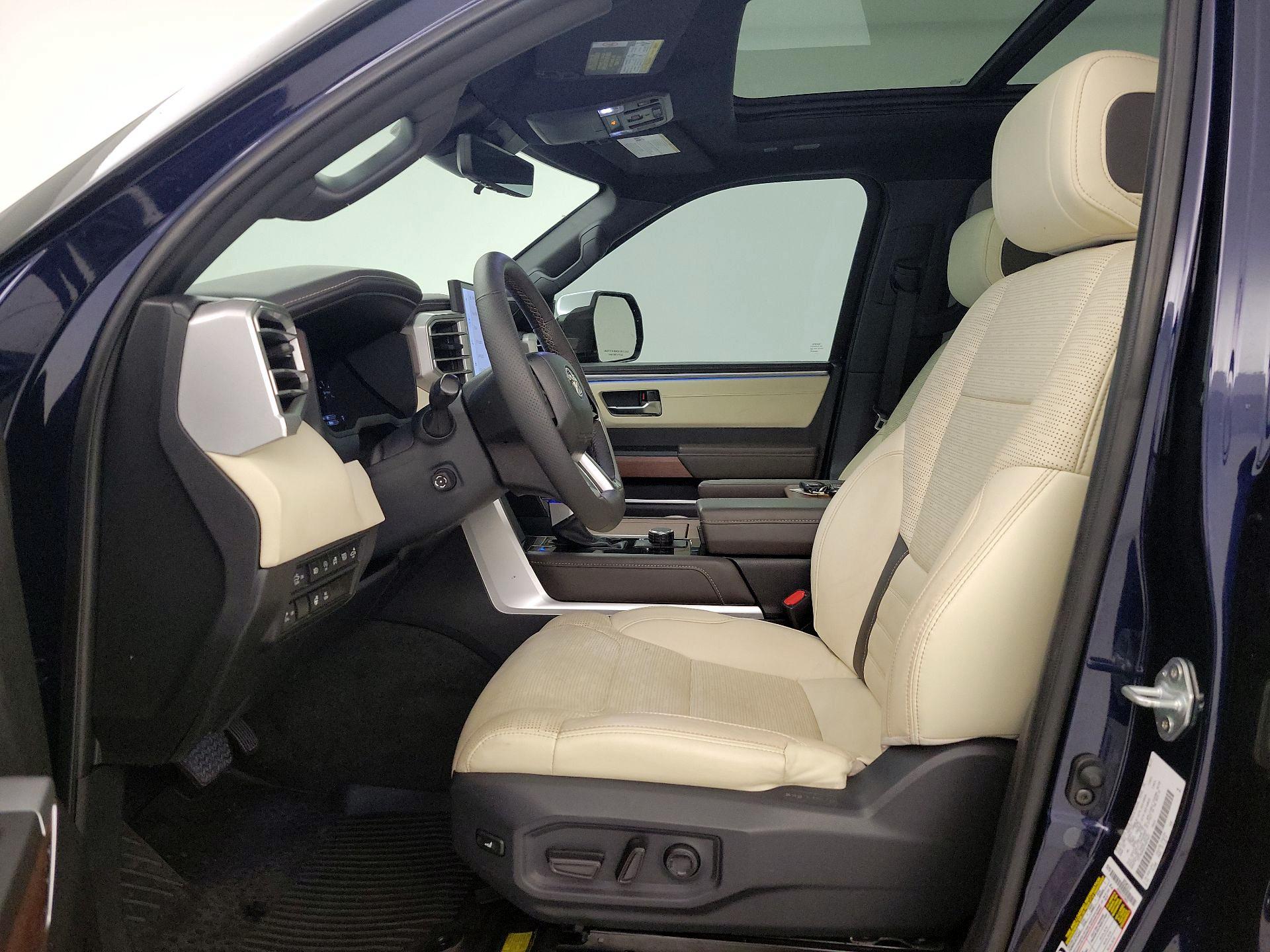 Thumbnail: 2023 Toyota Tundra - 11