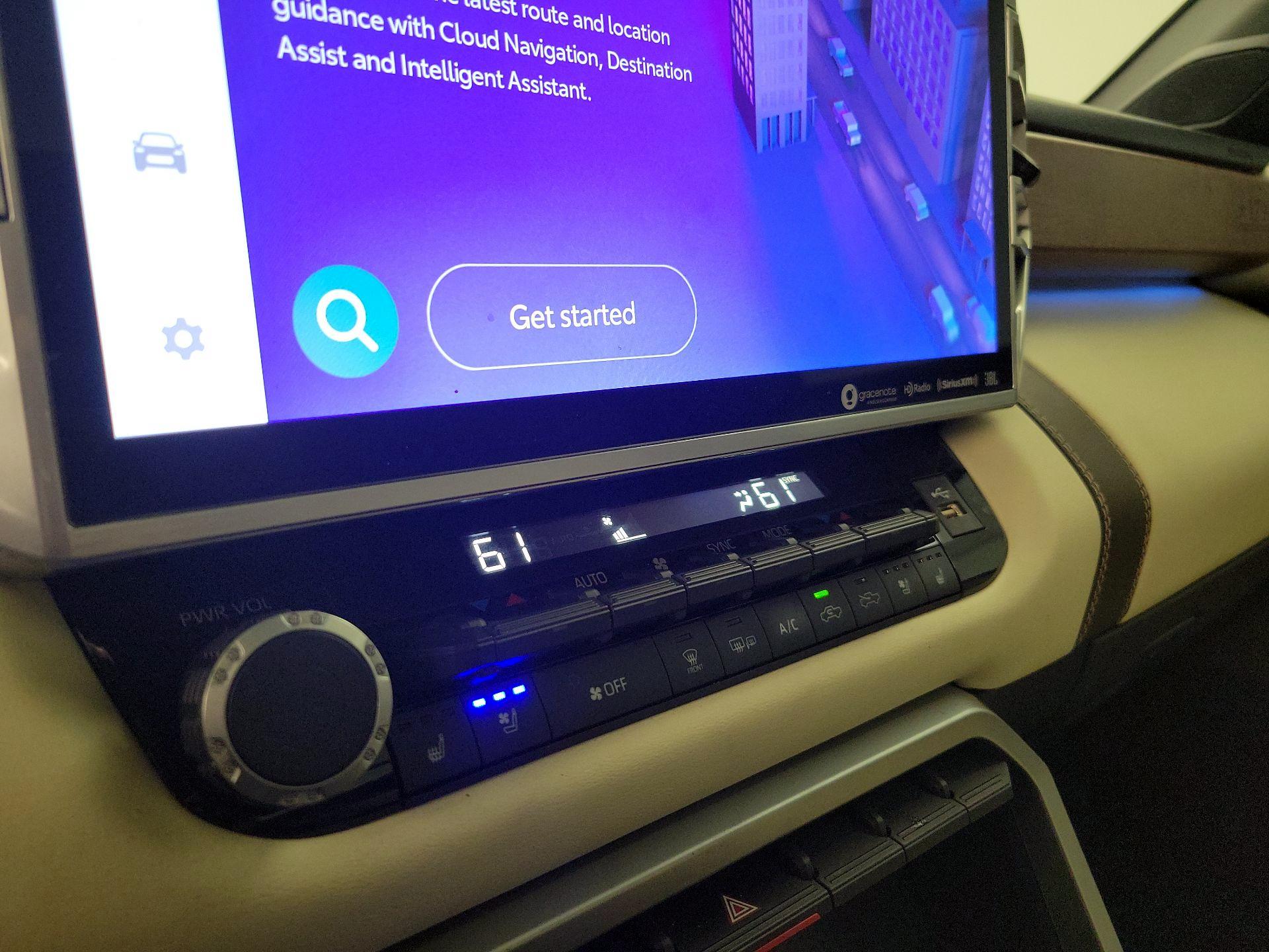 Thumbnail: 2023 Toyota Tundra - 16